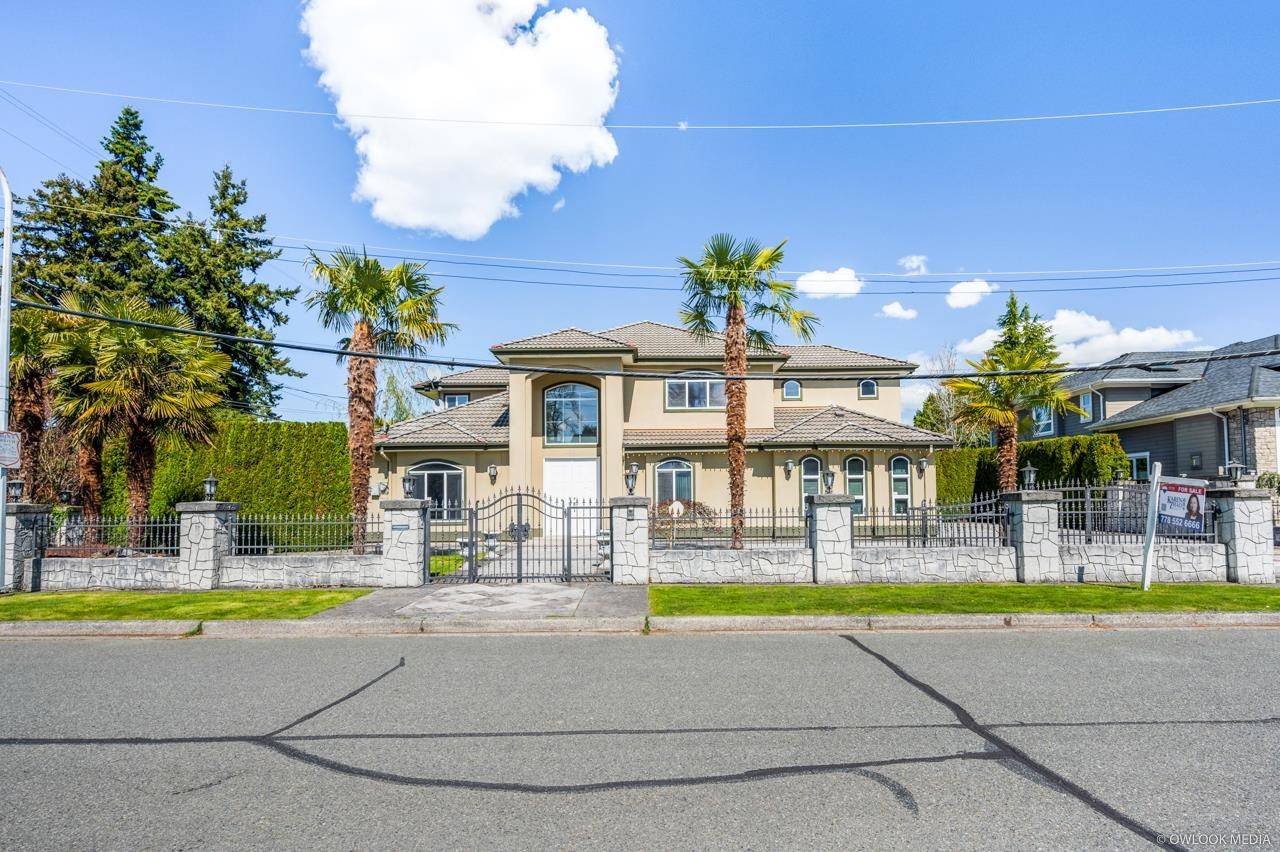 Richmond, BC V7C 1L6,4391 Stonecrop AVE