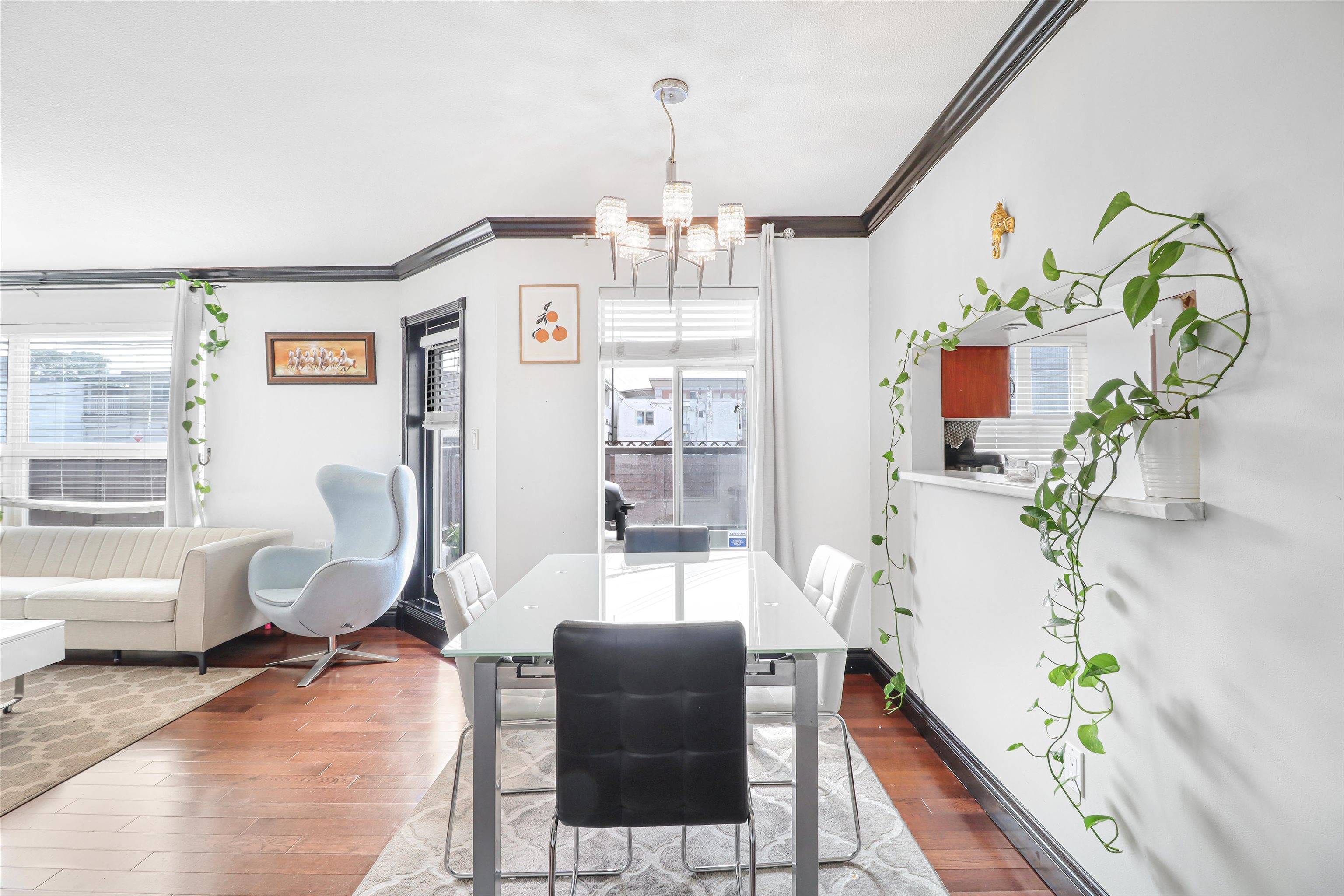 Port Coquitlam, BC V3C 2A3,2335 Whyte AVE #106