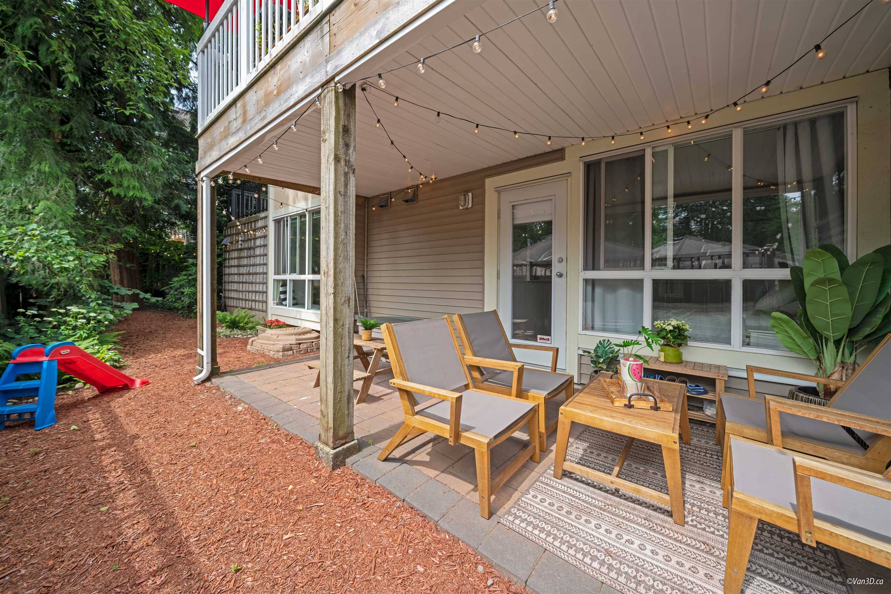 North Vancouver, BC V7J 1Z6,1071 Lynn Valley RD #12