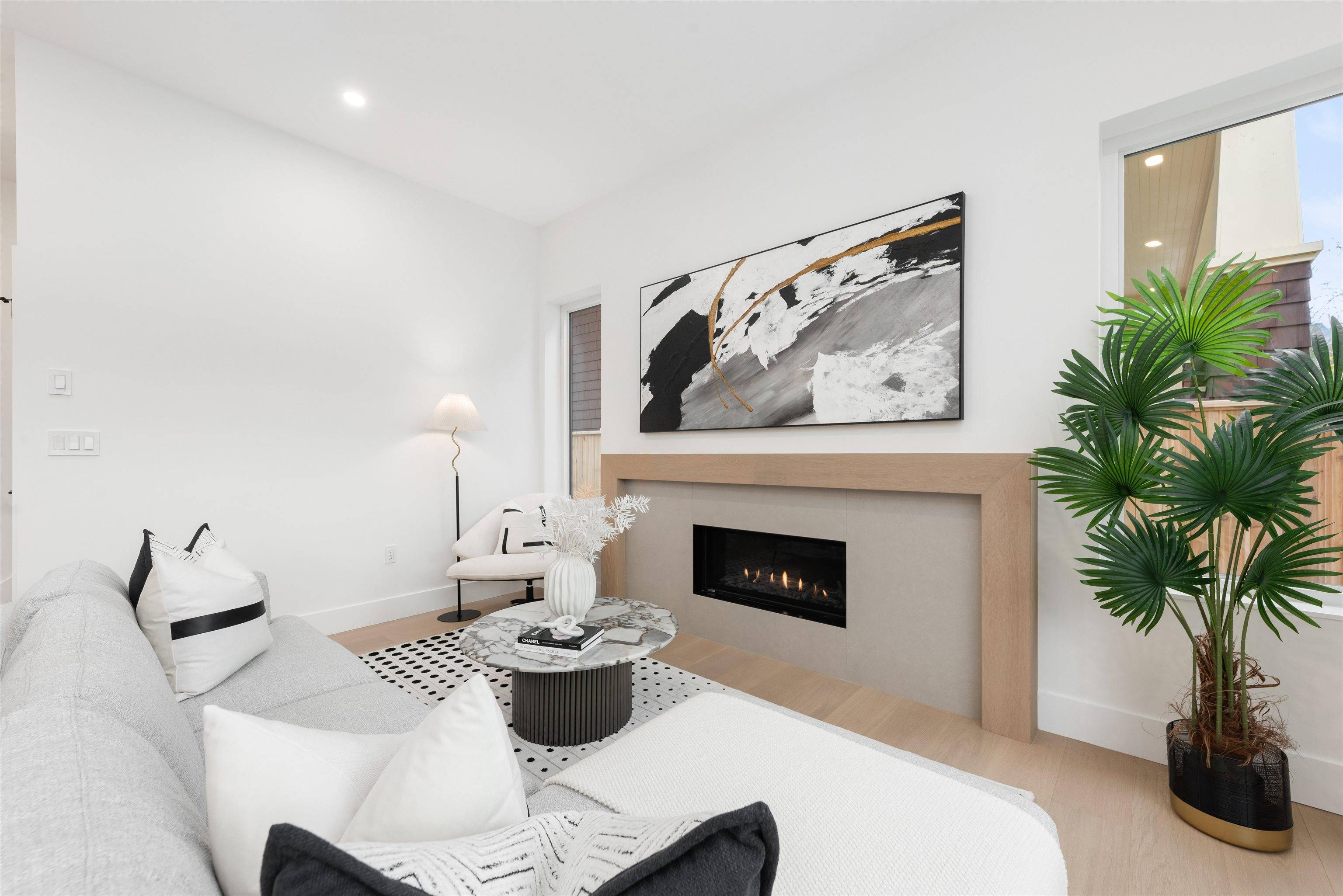 Vancouver, BC V6K 2L1,3151 W 10th AVE #1