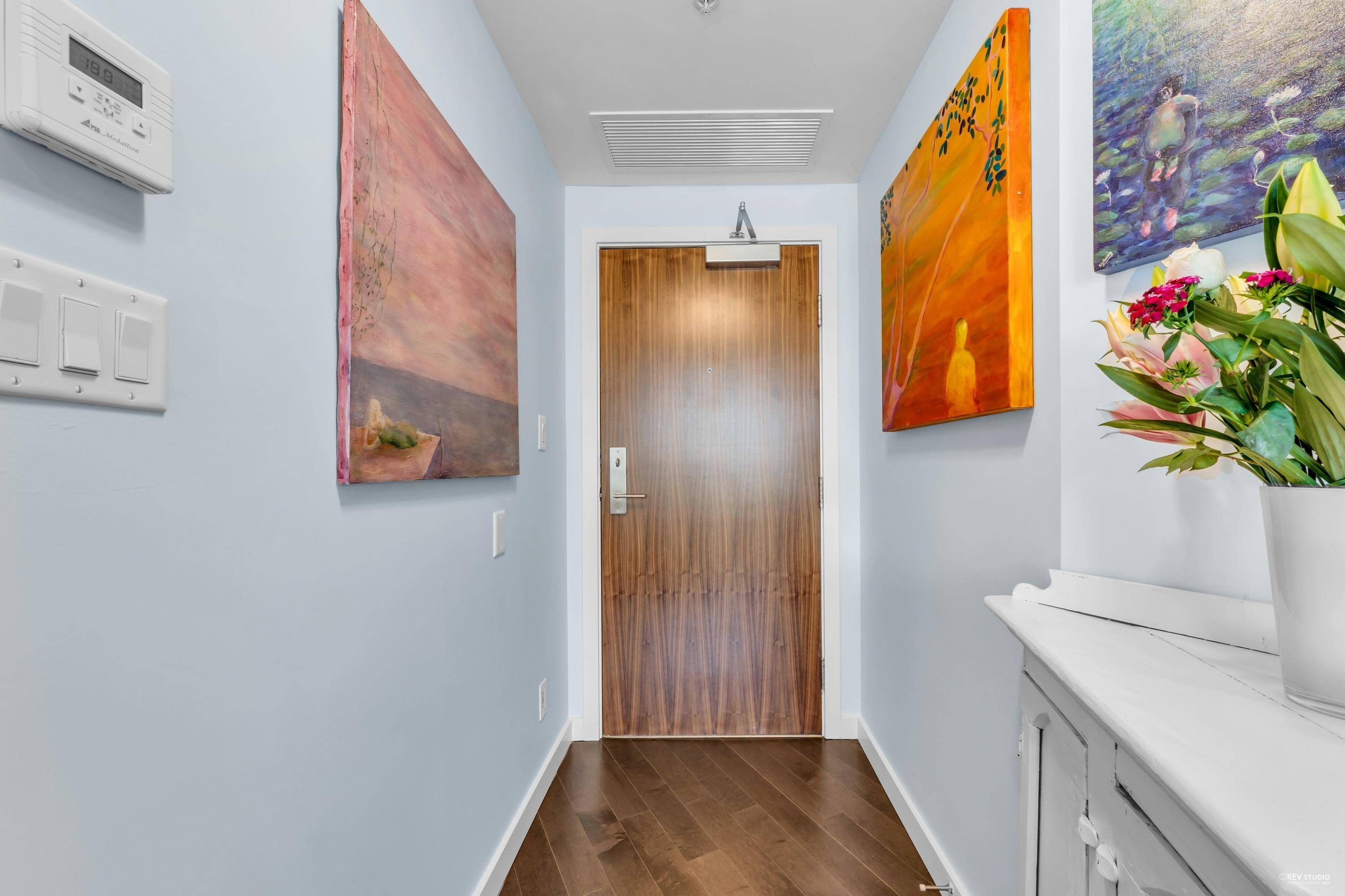 Vancouver, BC V5Y 0K2,88 W 1st AVE #610