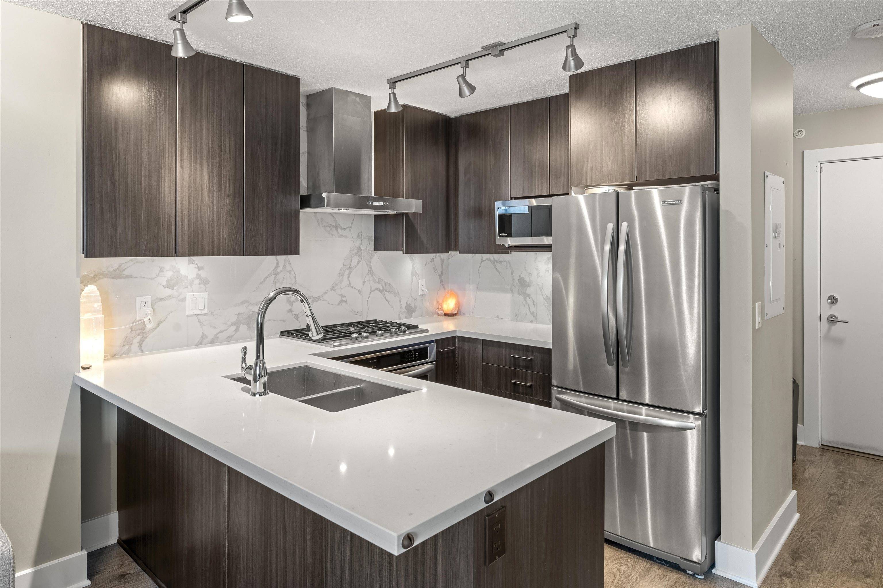 Burnaby, BC V5C 0H9,4189 Halifax ST #3206