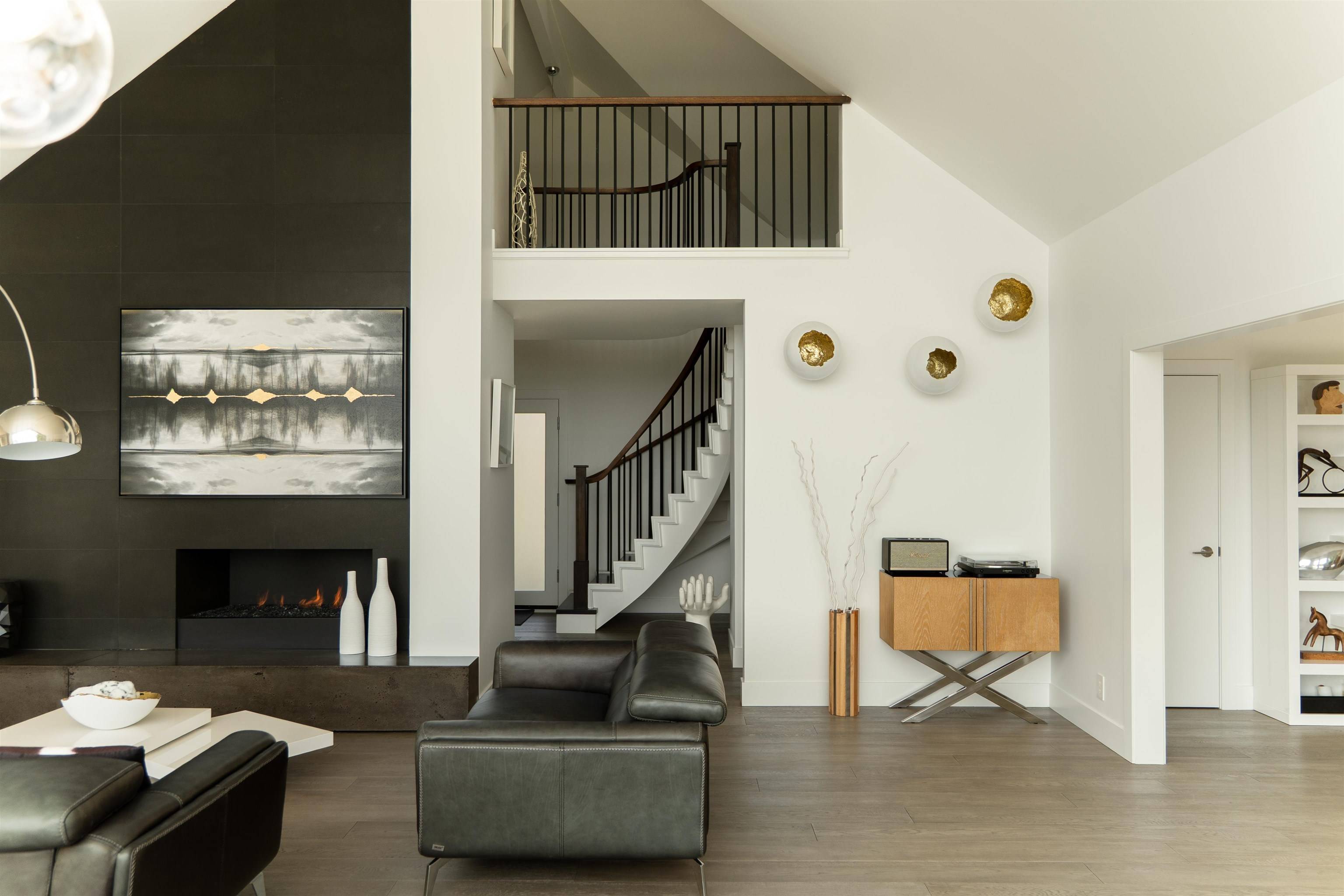 West Vancouver, BC V7W 1A7,4322 Rockridge RD