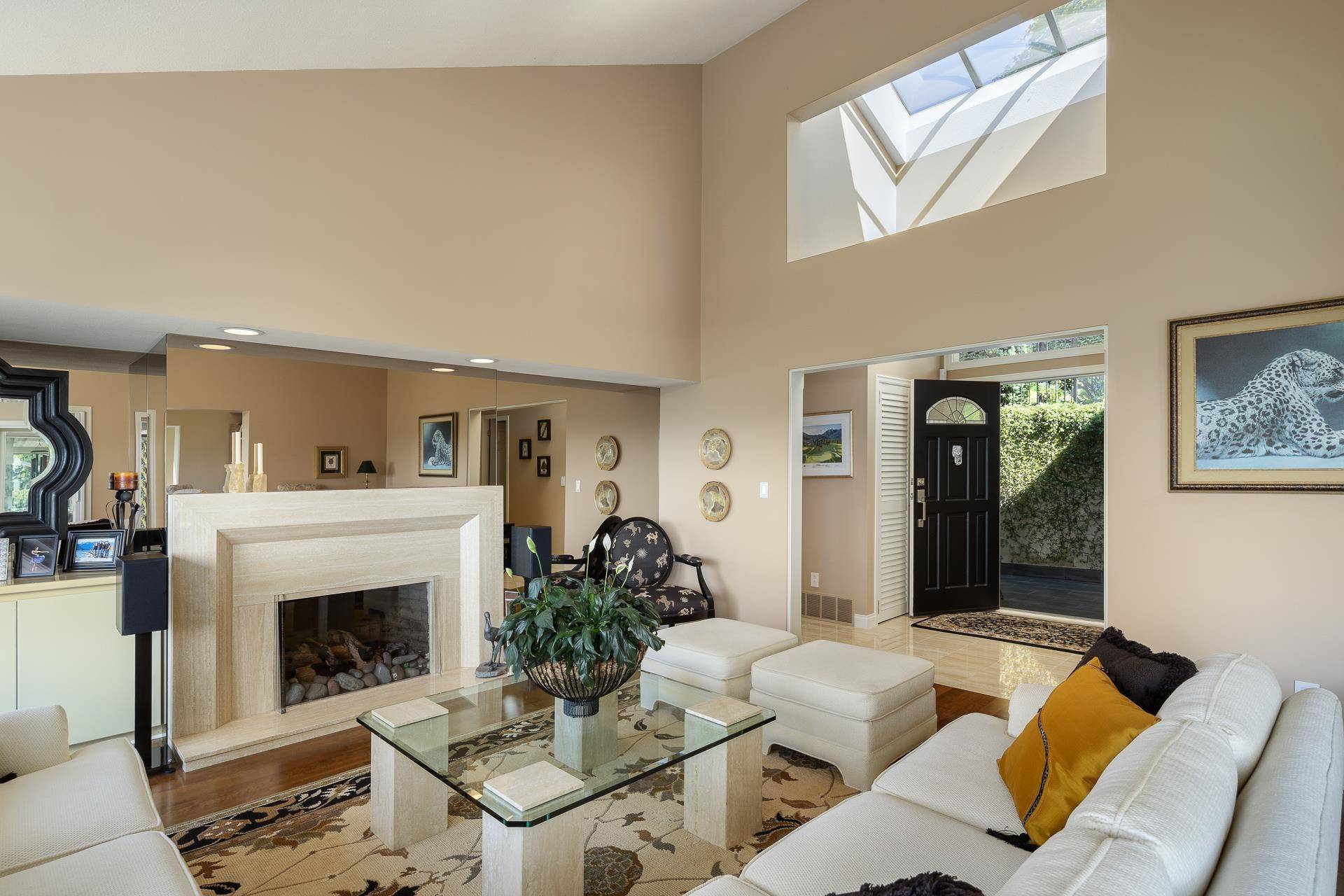 West Vancouver, BC V7W 2E7,5267 Aspen DR