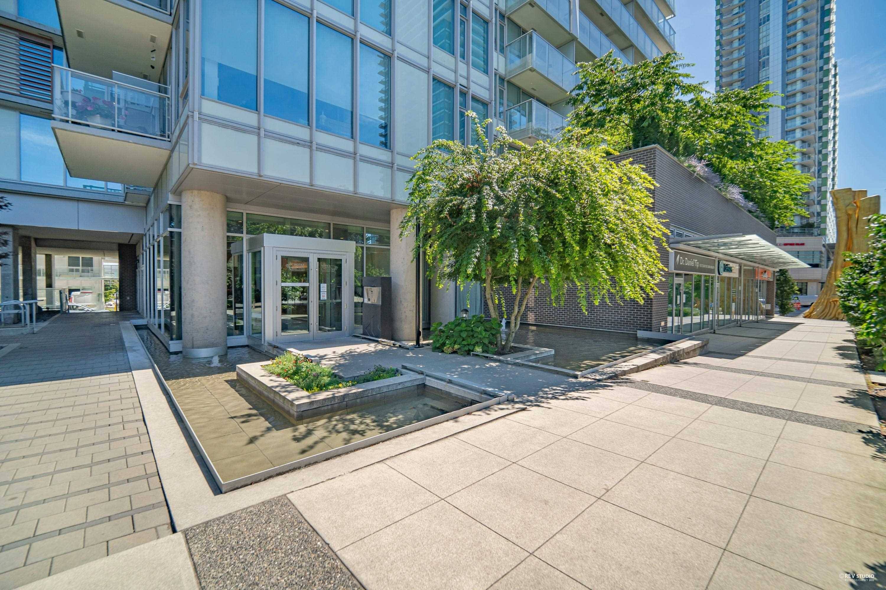 Vancouver, BC V5X 0E2,8131 Nunavut LN #707