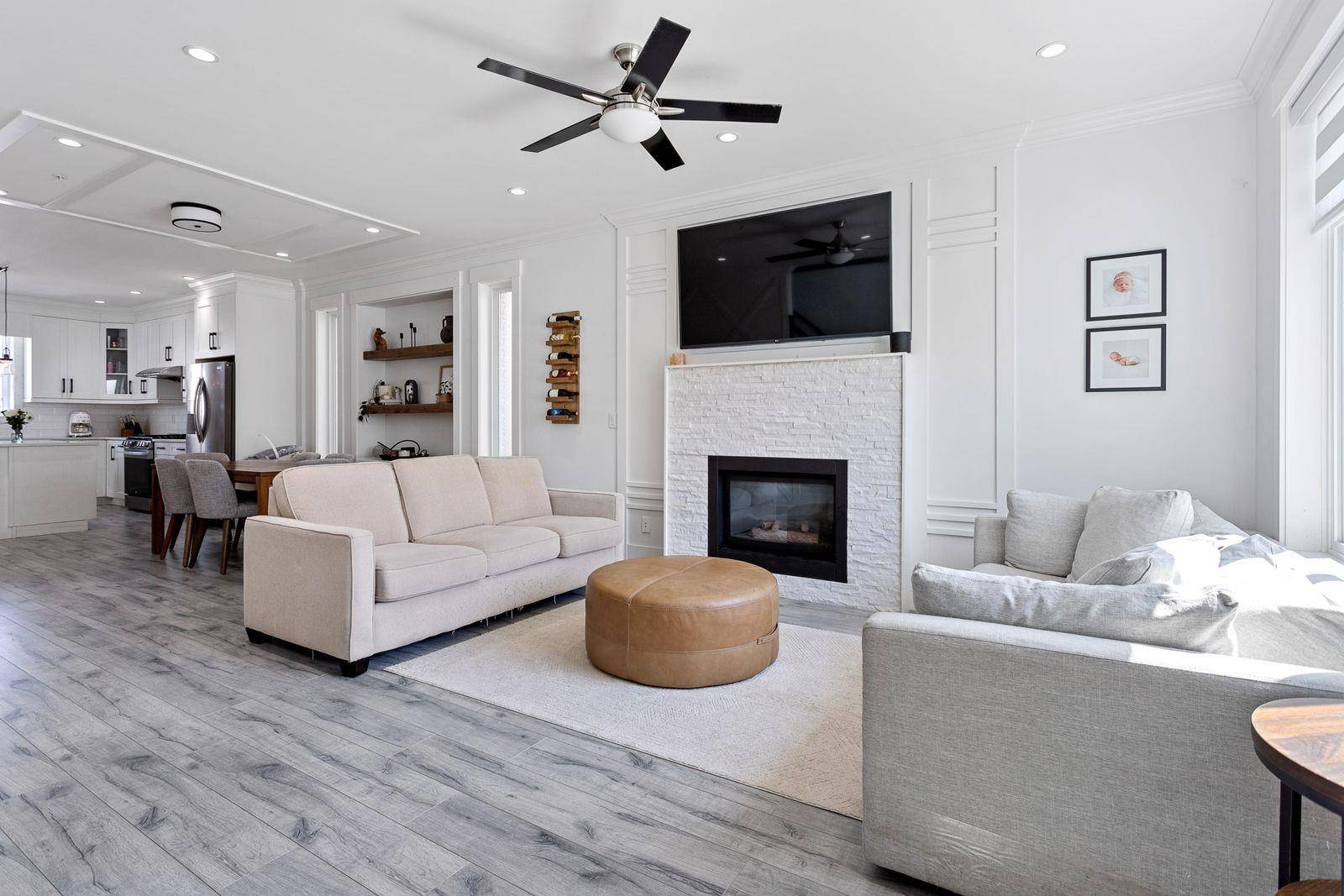 Maple Ridge, BC V2W 0A7,24297 101a AVE