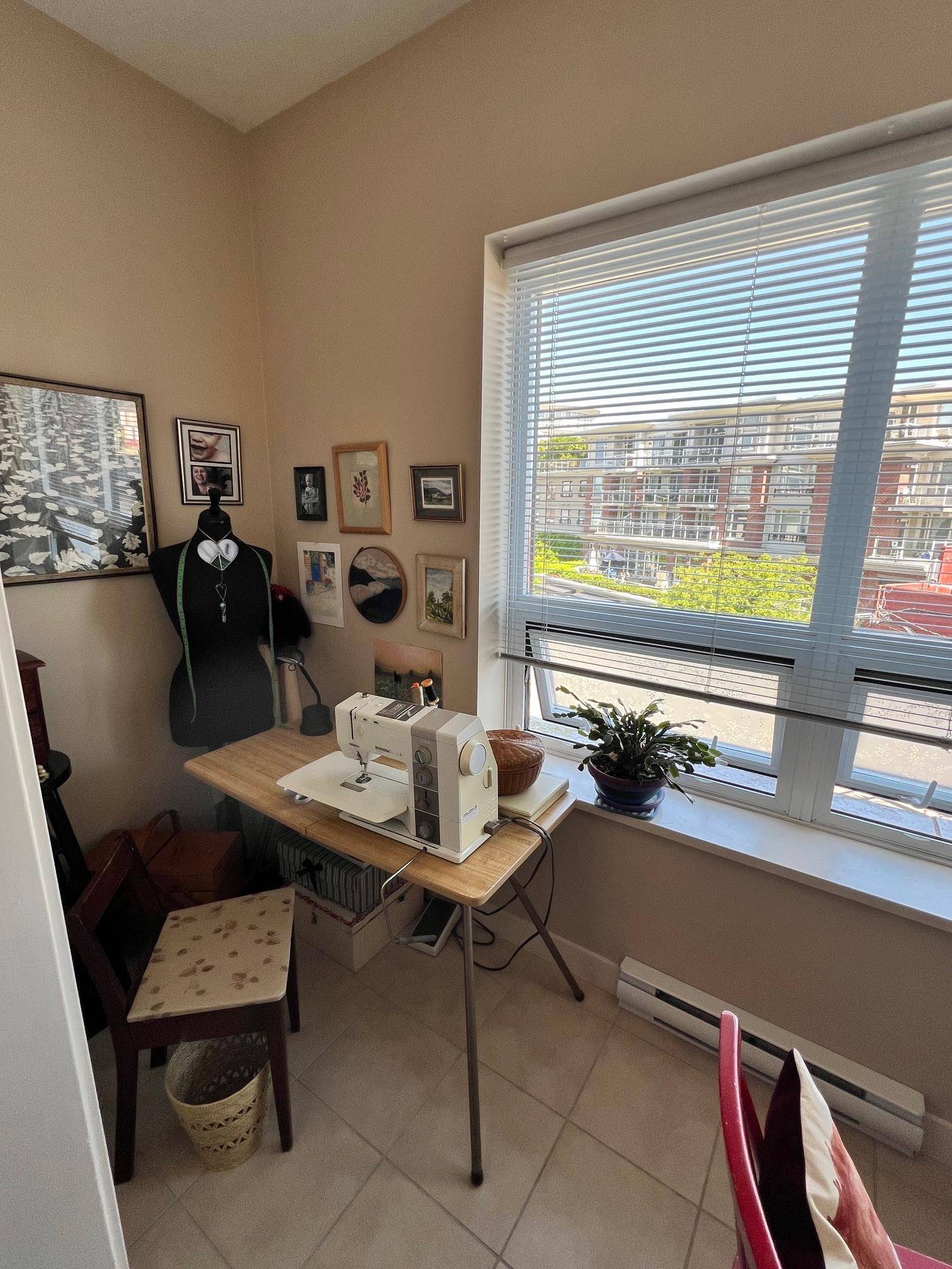 Vancouver, BC V5N 3M2,4078 Knight ST #316
