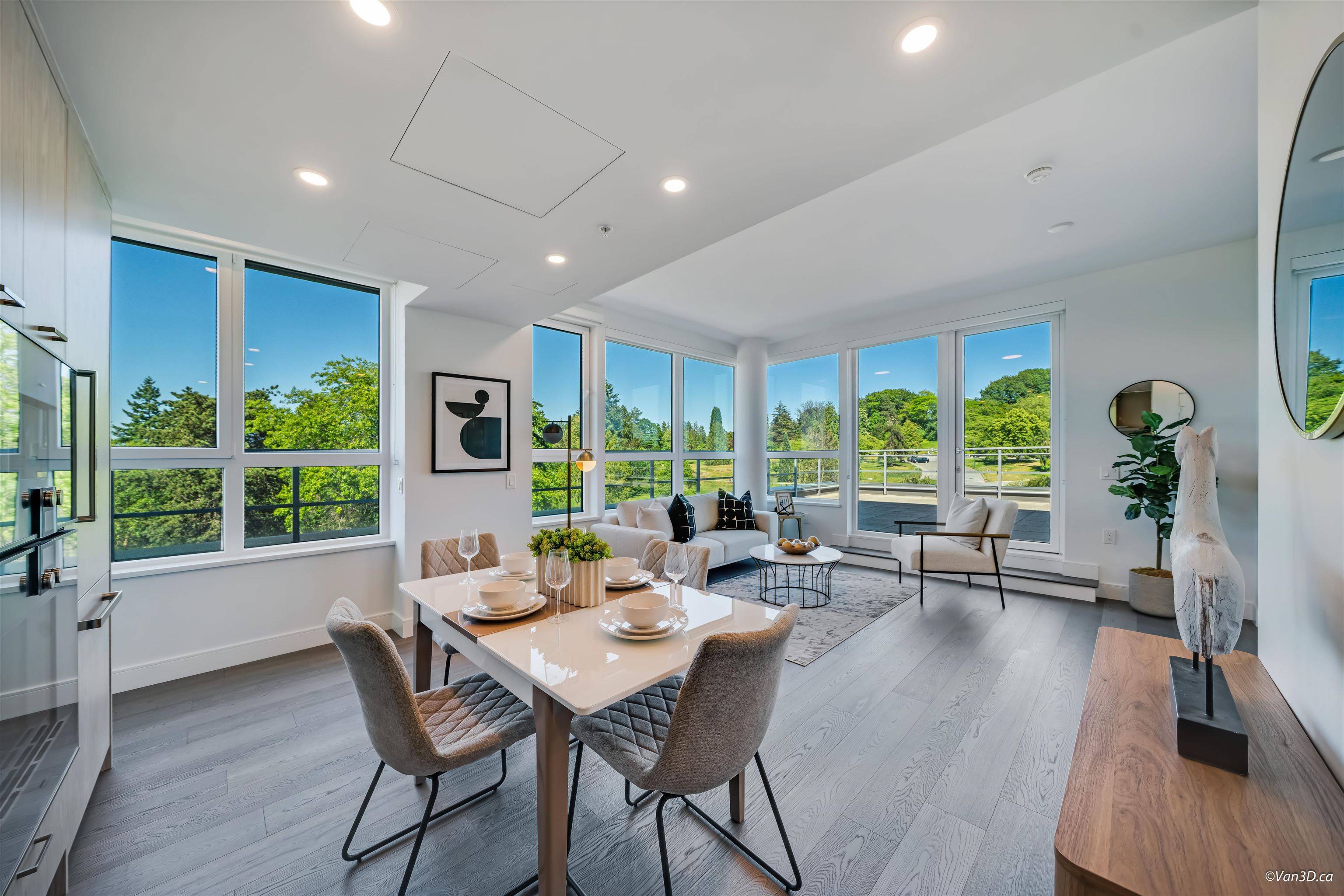 Vancouver, BC V5Z 0K1,4908 Cambie ST #503