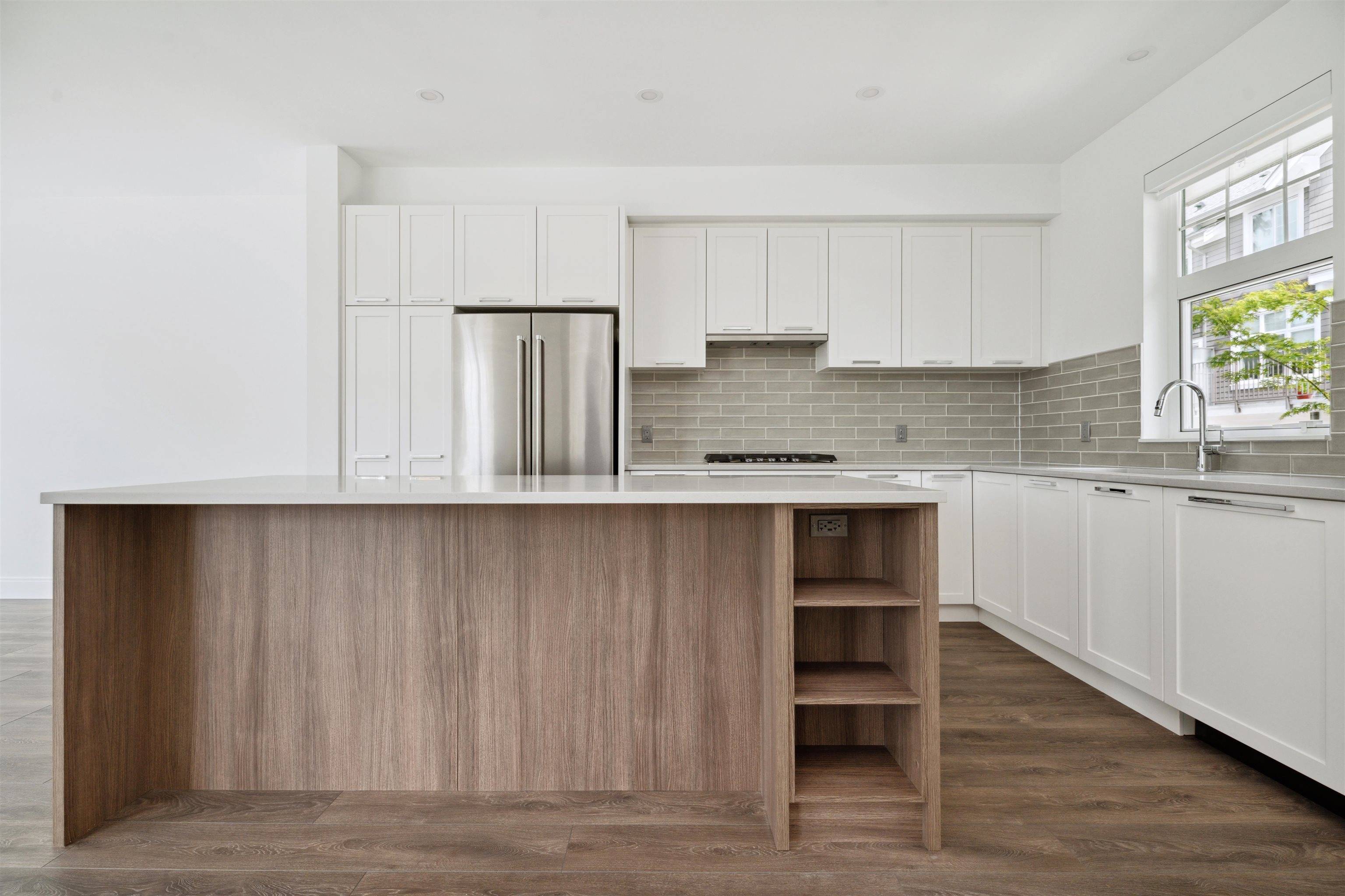 Coquitlam, BC V3E 0T9,1310 Mitchell ST #196