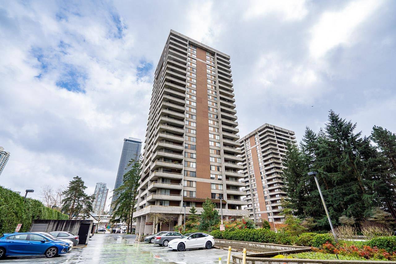 Burnaby, BC V3J 7G7,3755 Bartlett CT #406