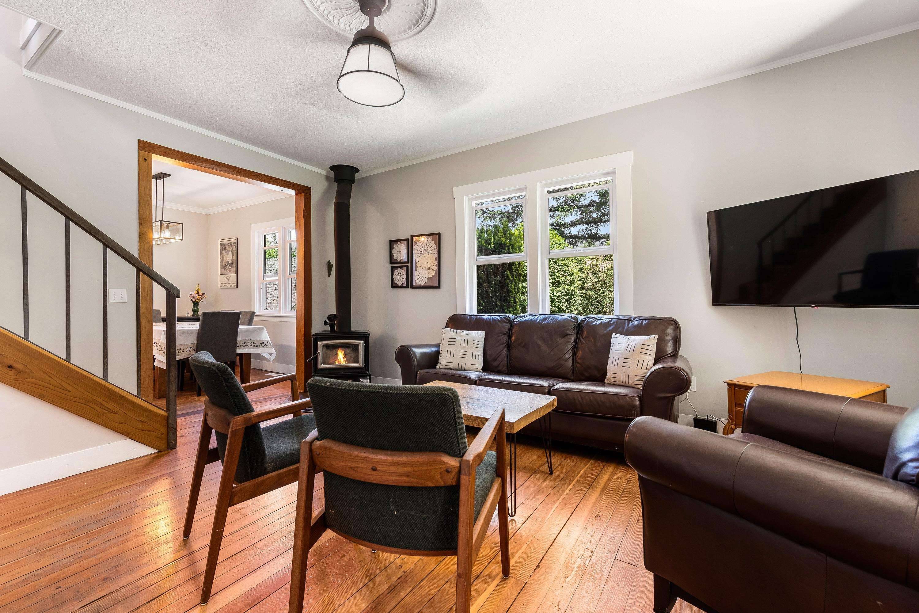 Rosedale, BC V0X 1X1,51633 Yale RD