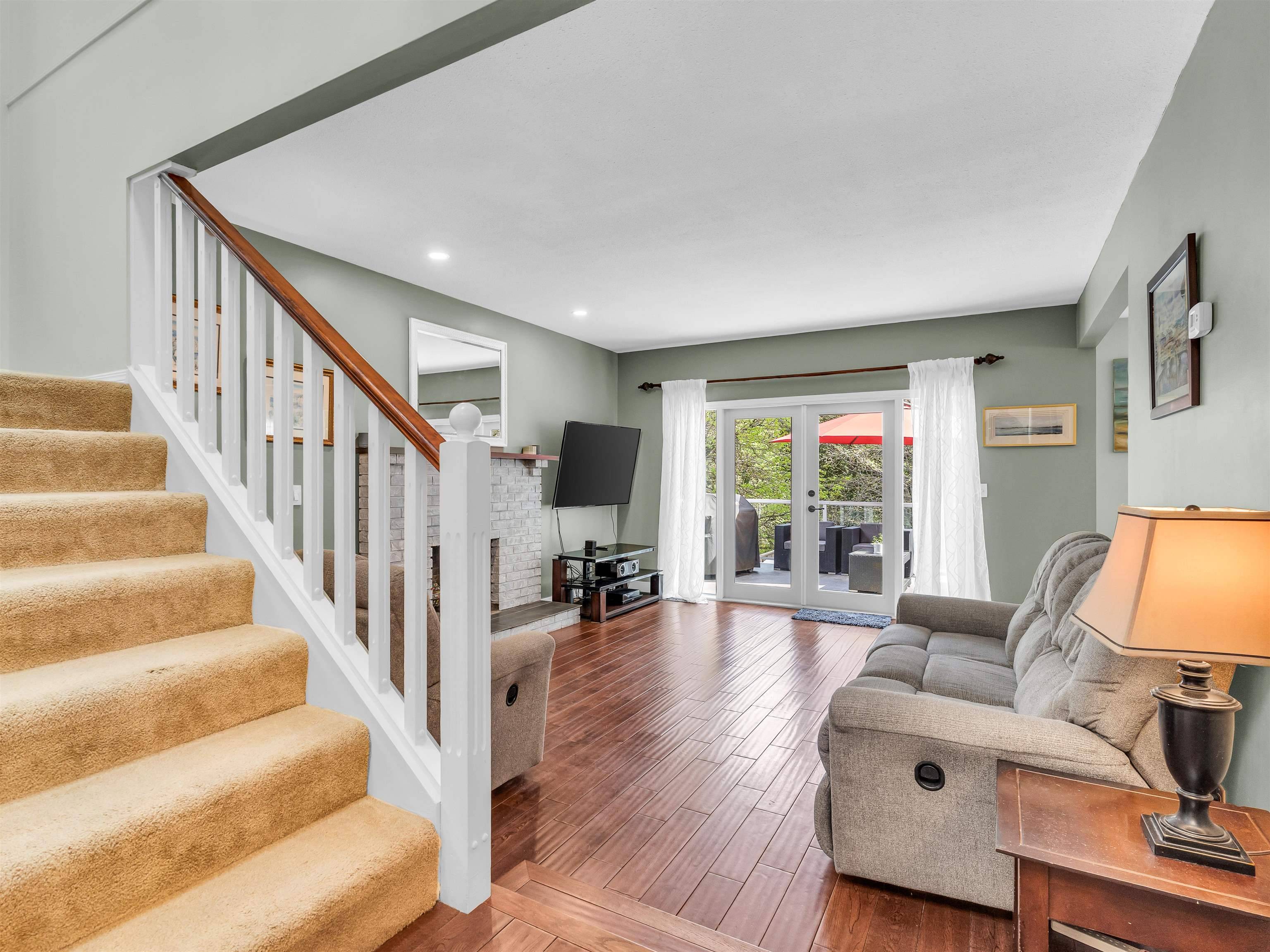 North Vancouver, BC V7K 2V1,3970 Phyllis RD