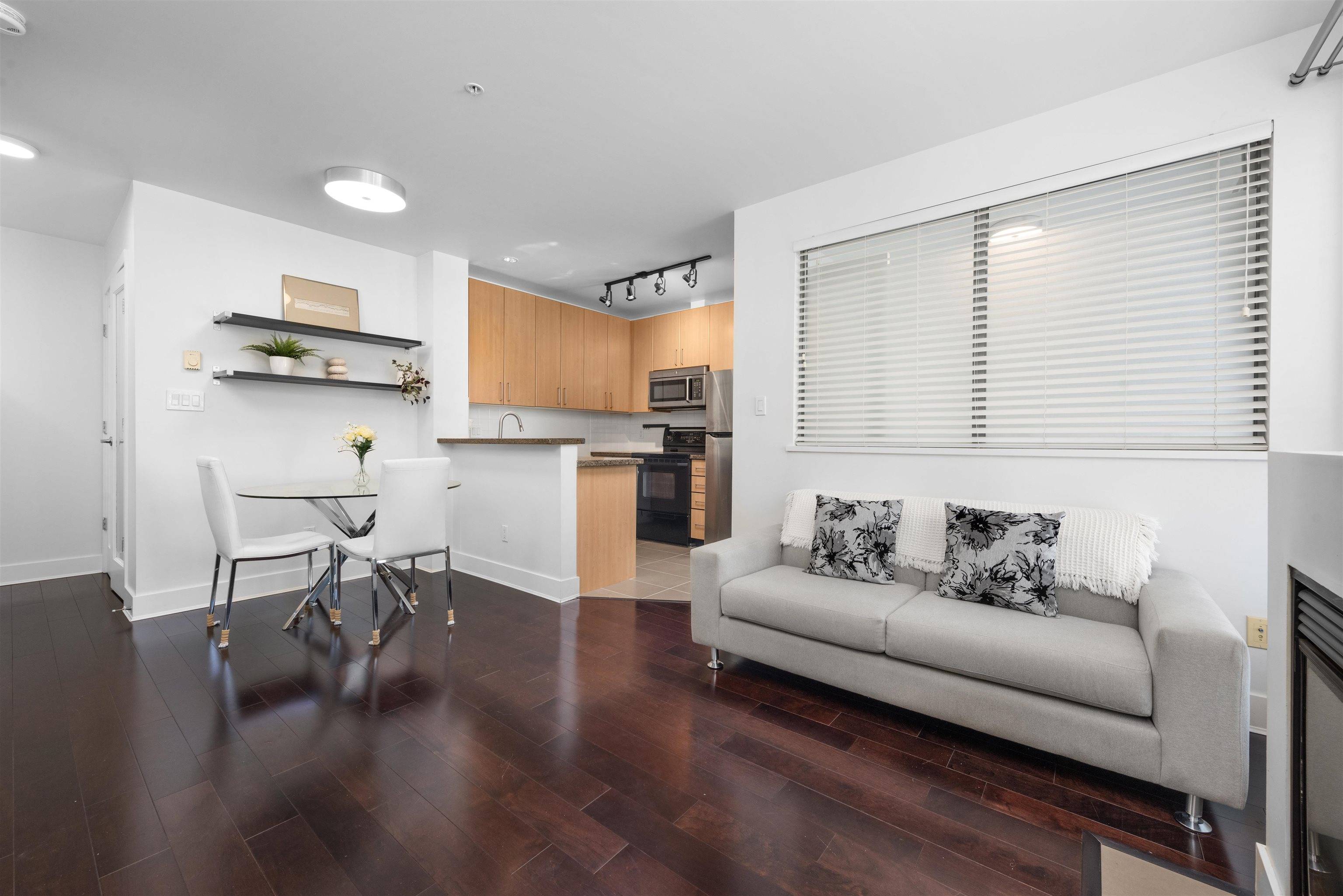 Vancouver, BC V6J 5L8,2680 Arbutus ST #204