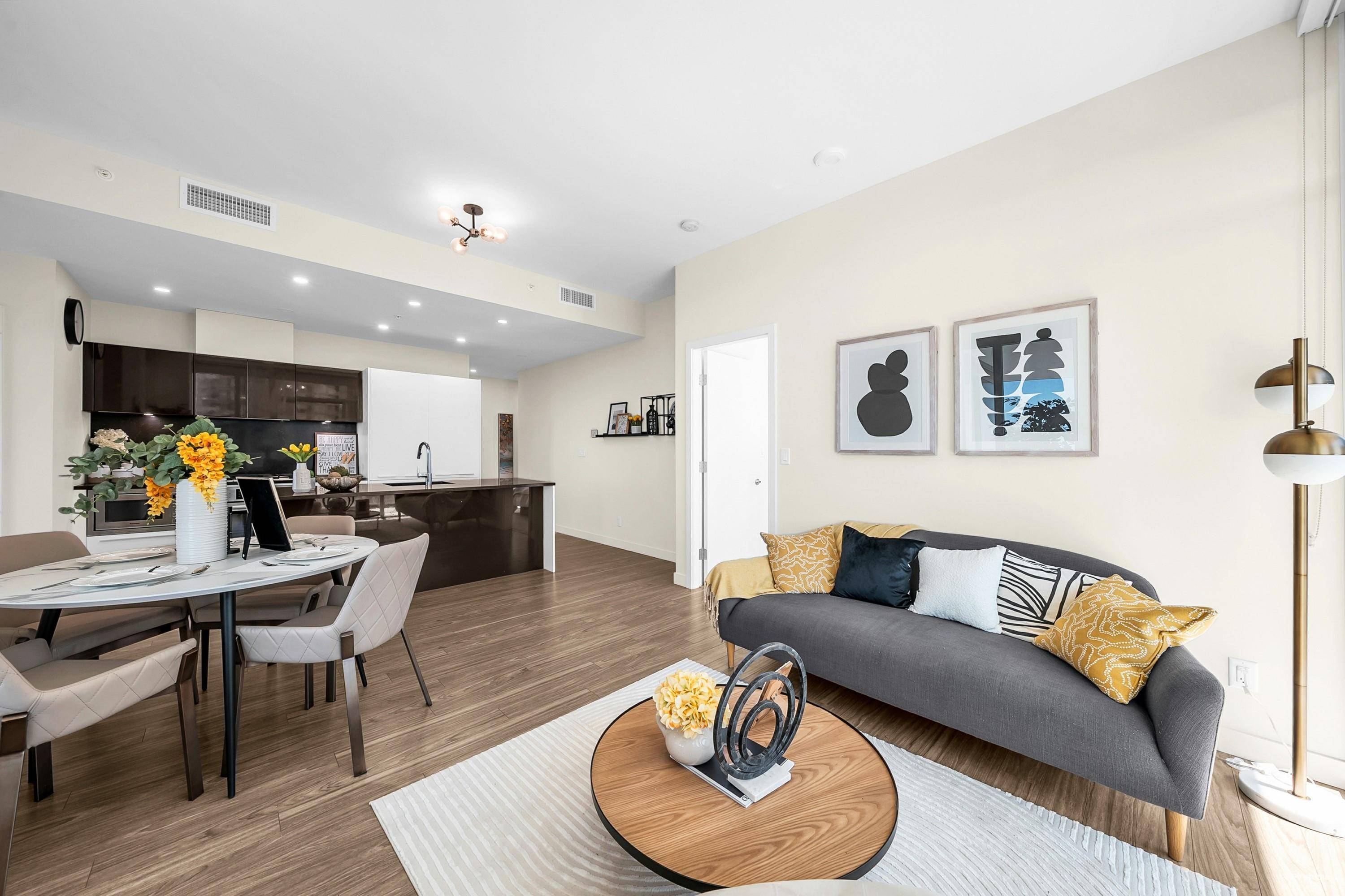 Burnaby, BC V5H 0H7,6288 Cassie AVE #905