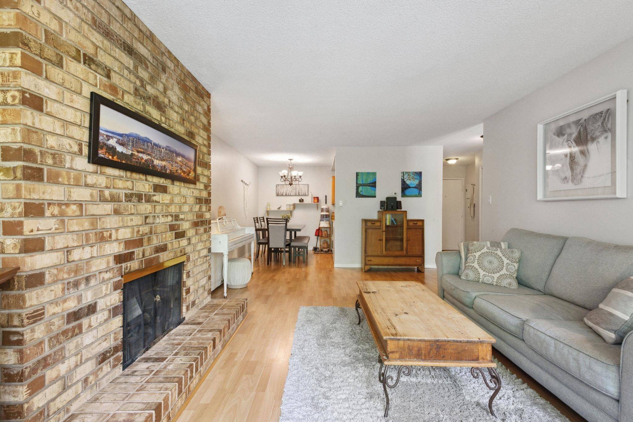 North Vancouver, BC V7J 3K9,1385 Draycott RD #306