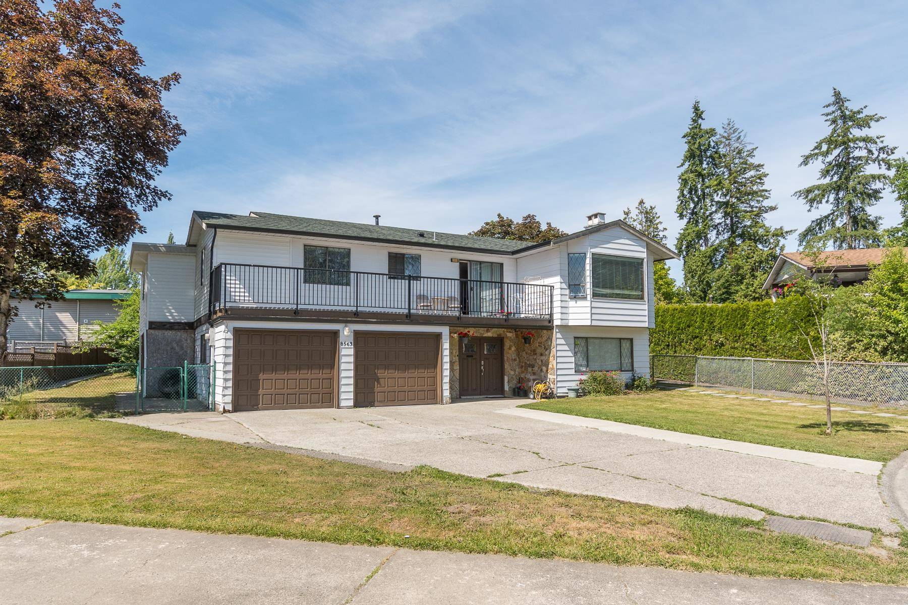 Surrey, BC V3S 5T9,8563 145 ST