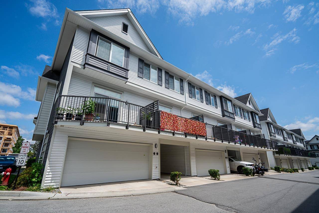 Surrey, BC V4N 6W8,15778 85 AVE #32