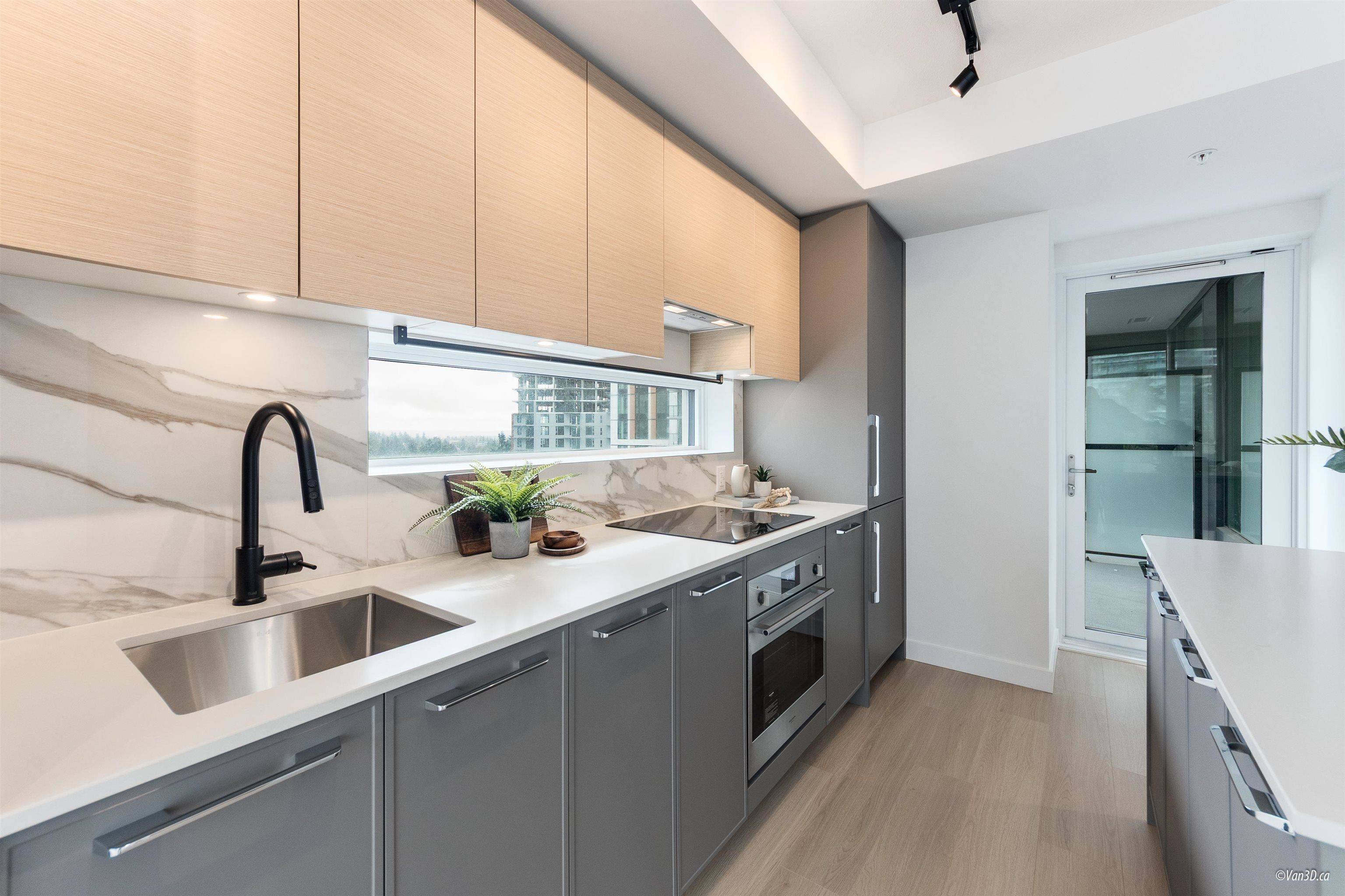 Surrey, BC V3T 0V7,13725 George Junction #1109