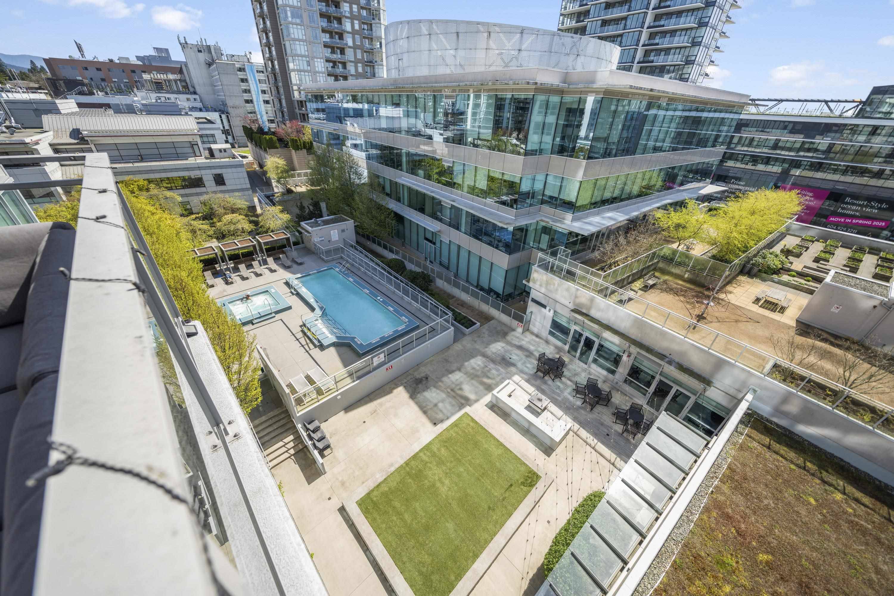 North Vancouver, BC V7L 0E6,125 E 14th ST #703