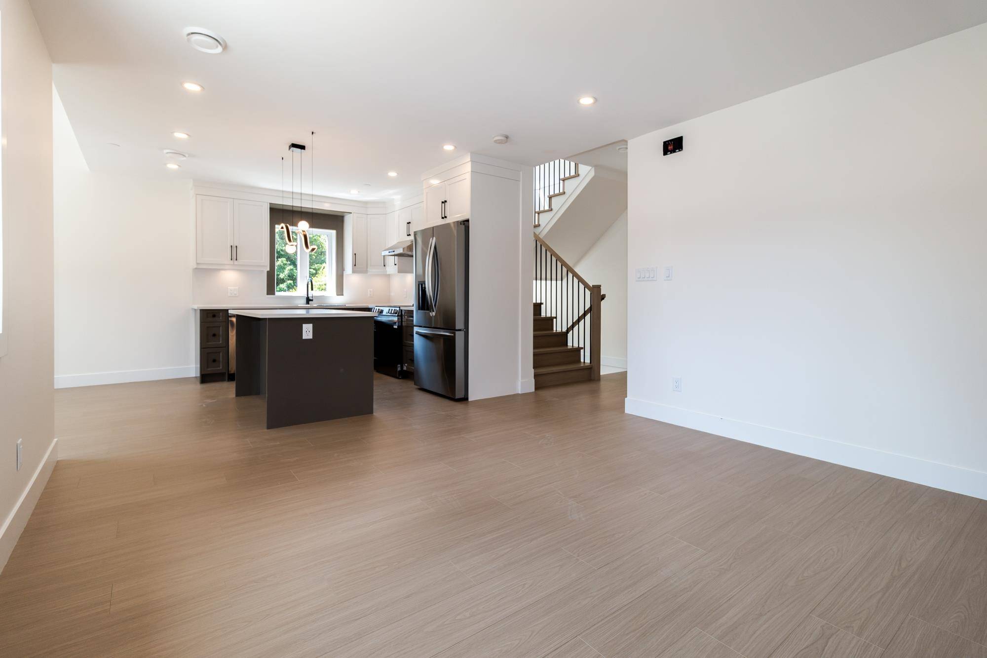 Squamish, BC V8B 0E8,38891 Garibaldi AVE