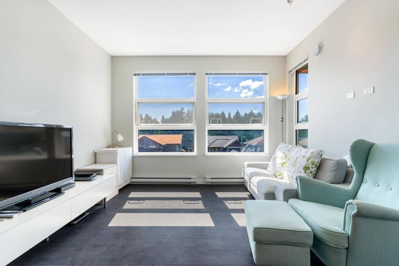 Coquitlam, BC V3J 0H2,609 Cottonwood AVE #301