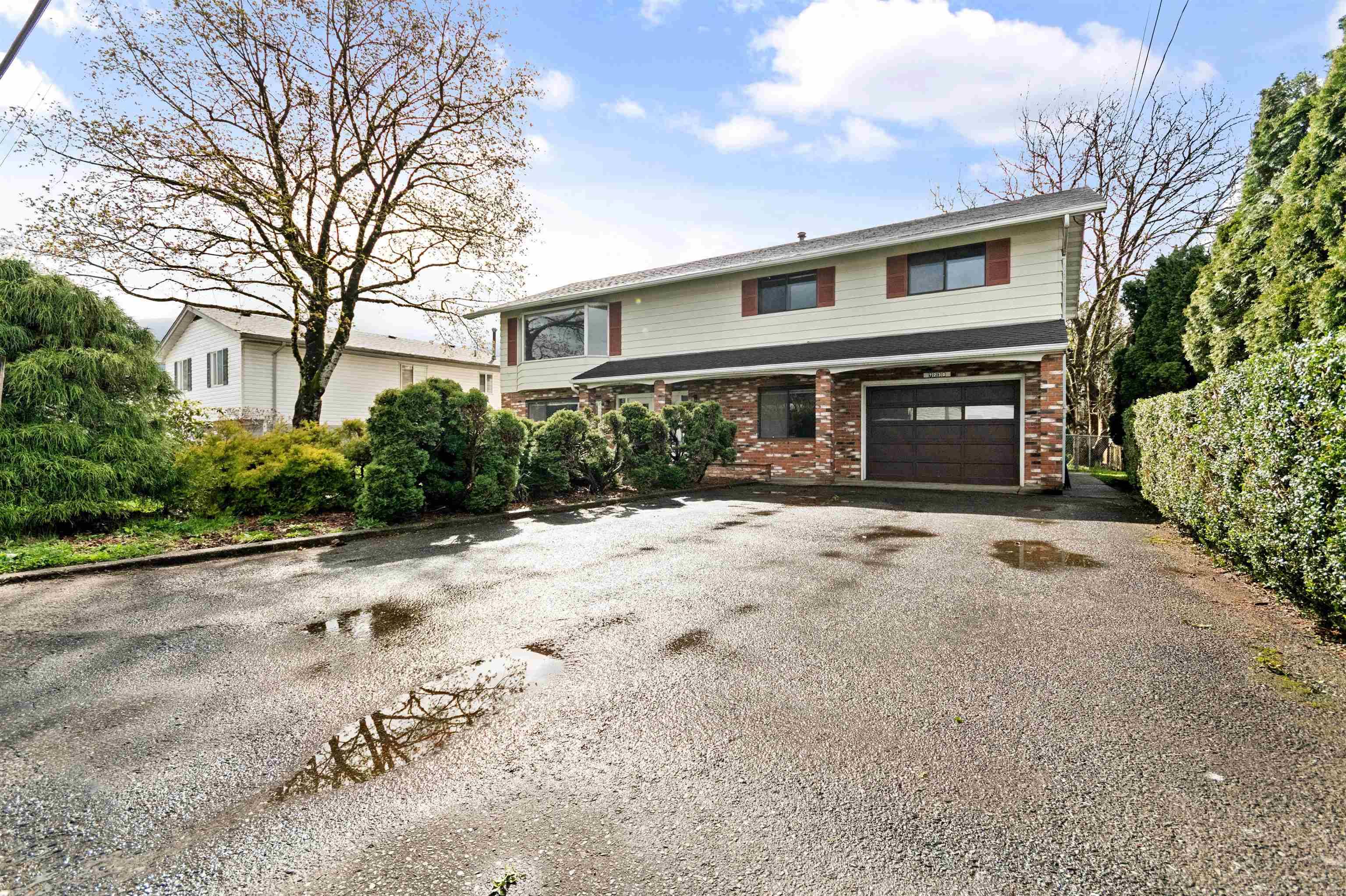 Agassiz, BC V0M 1A2,7230 Elm RD