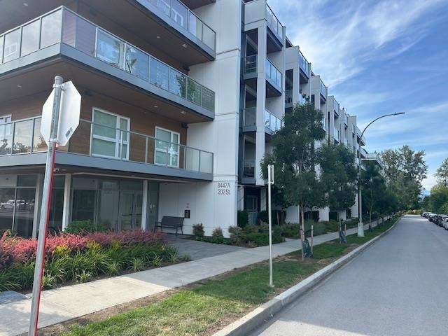 Langley, BC V2Y 2B7,8447 202 ST #A102
