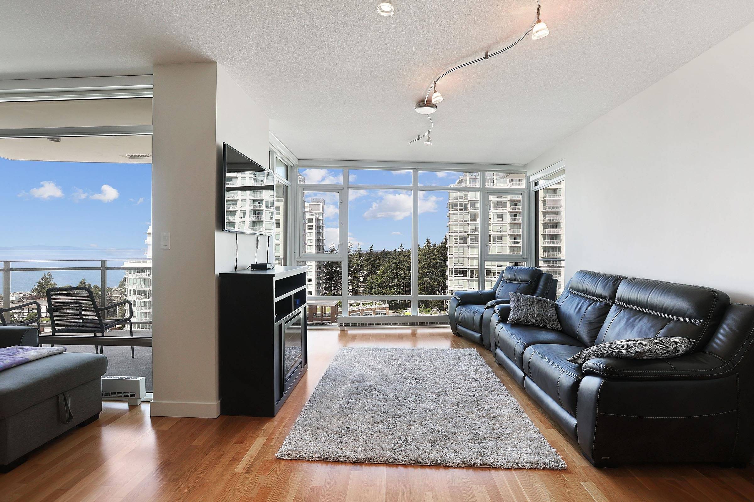 White Rock, BC V4A 0A9,1455 George ST #1508