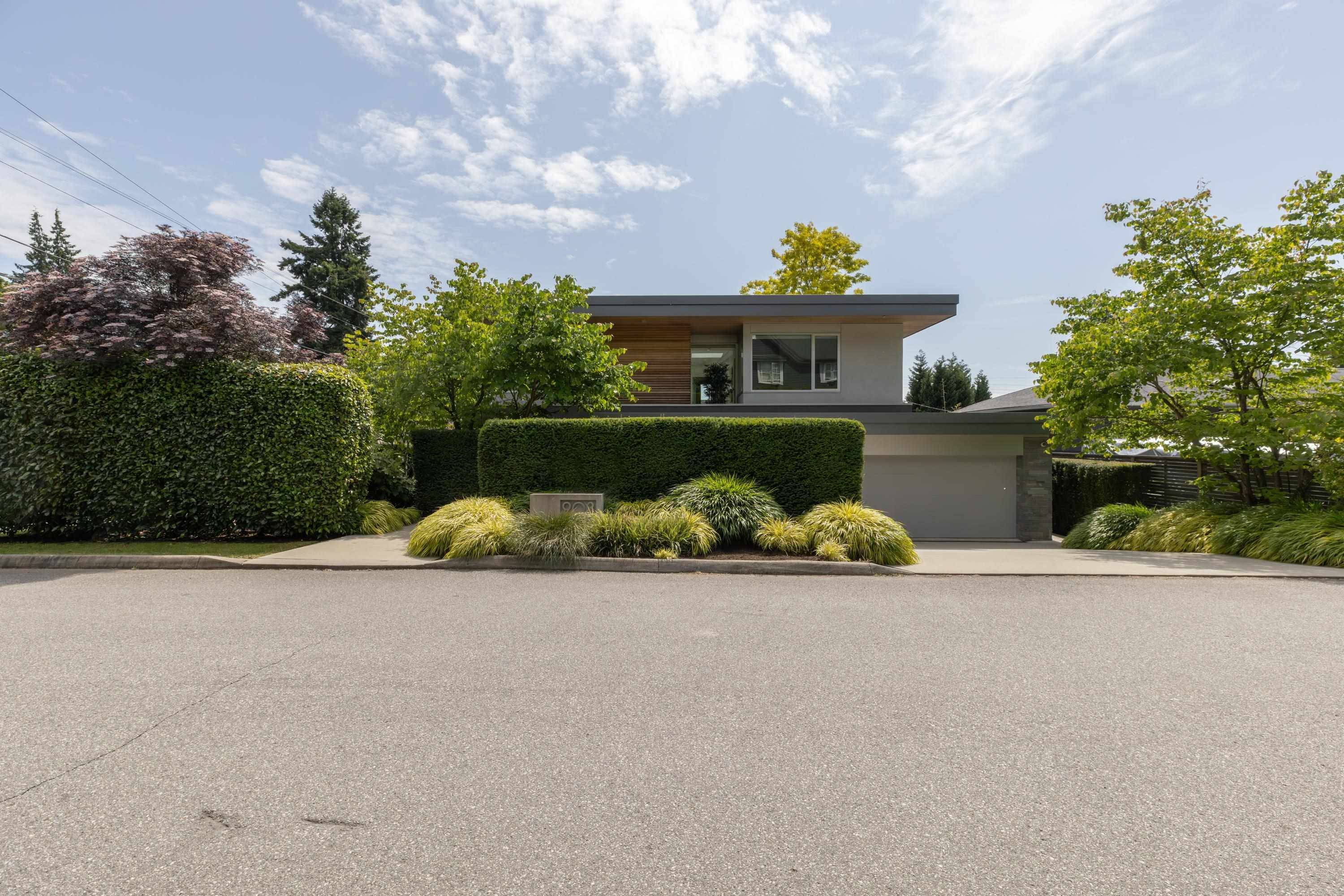 North Vancouver, BC V7R 1R1,903 Leovista AVE