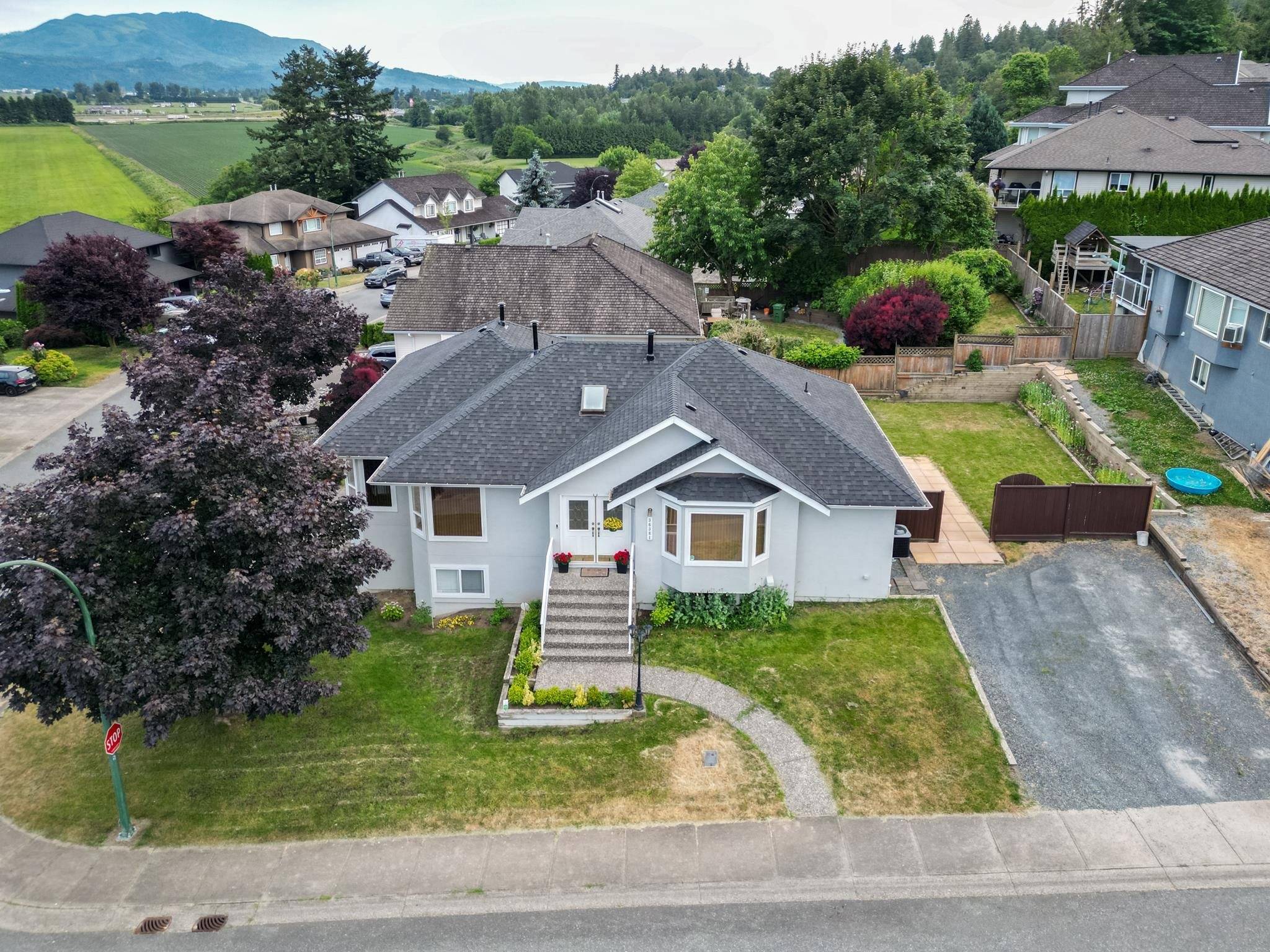 Abbotsford, BC V3G 1M2,36381 Country PL