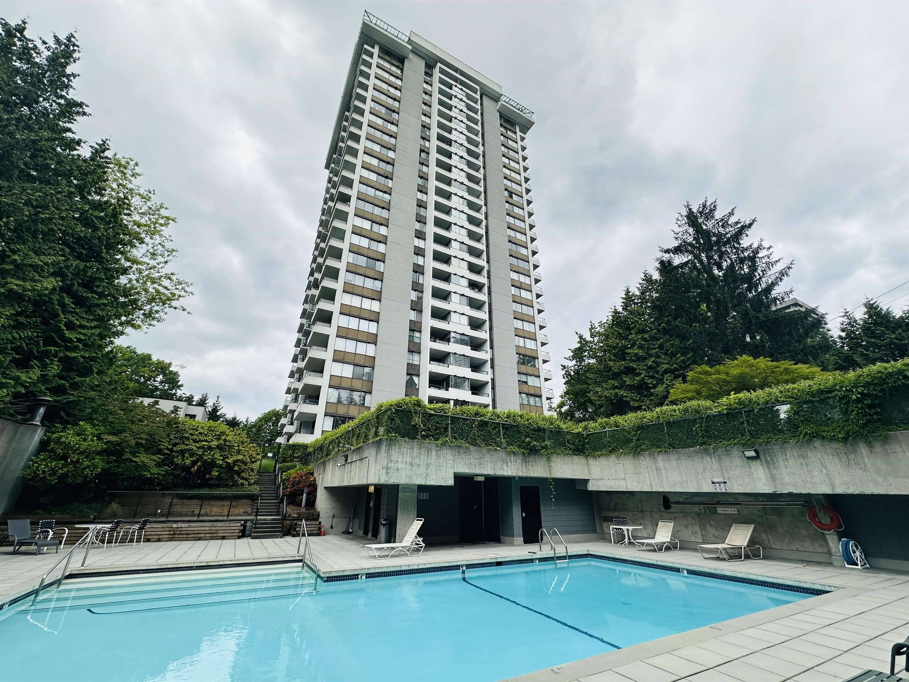 Burnaby, BC V3N 4R8,9521 Cardston CRES #1403