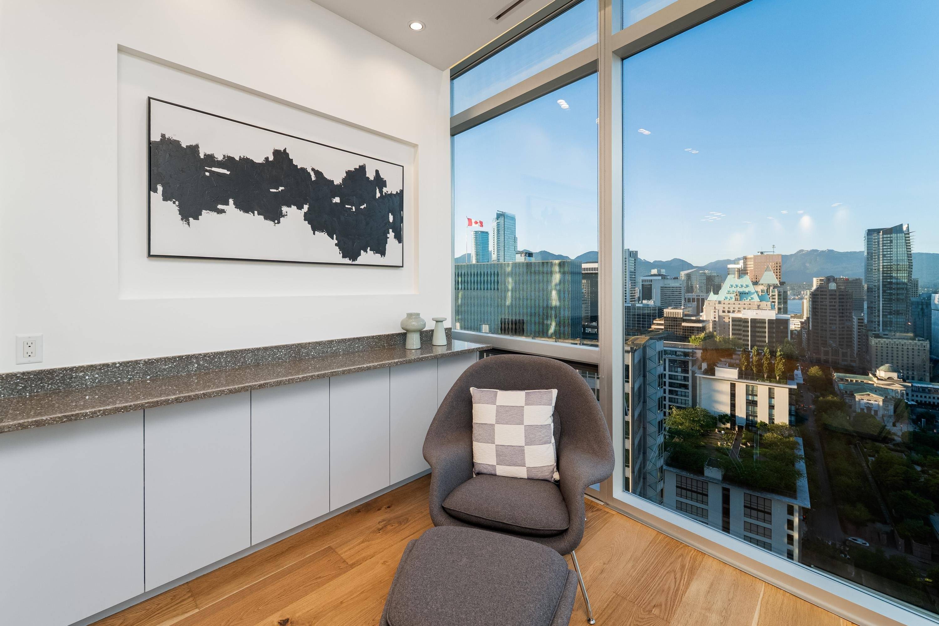 Vancouver, BC V6Z 3A7,938 Nelson ST #3104