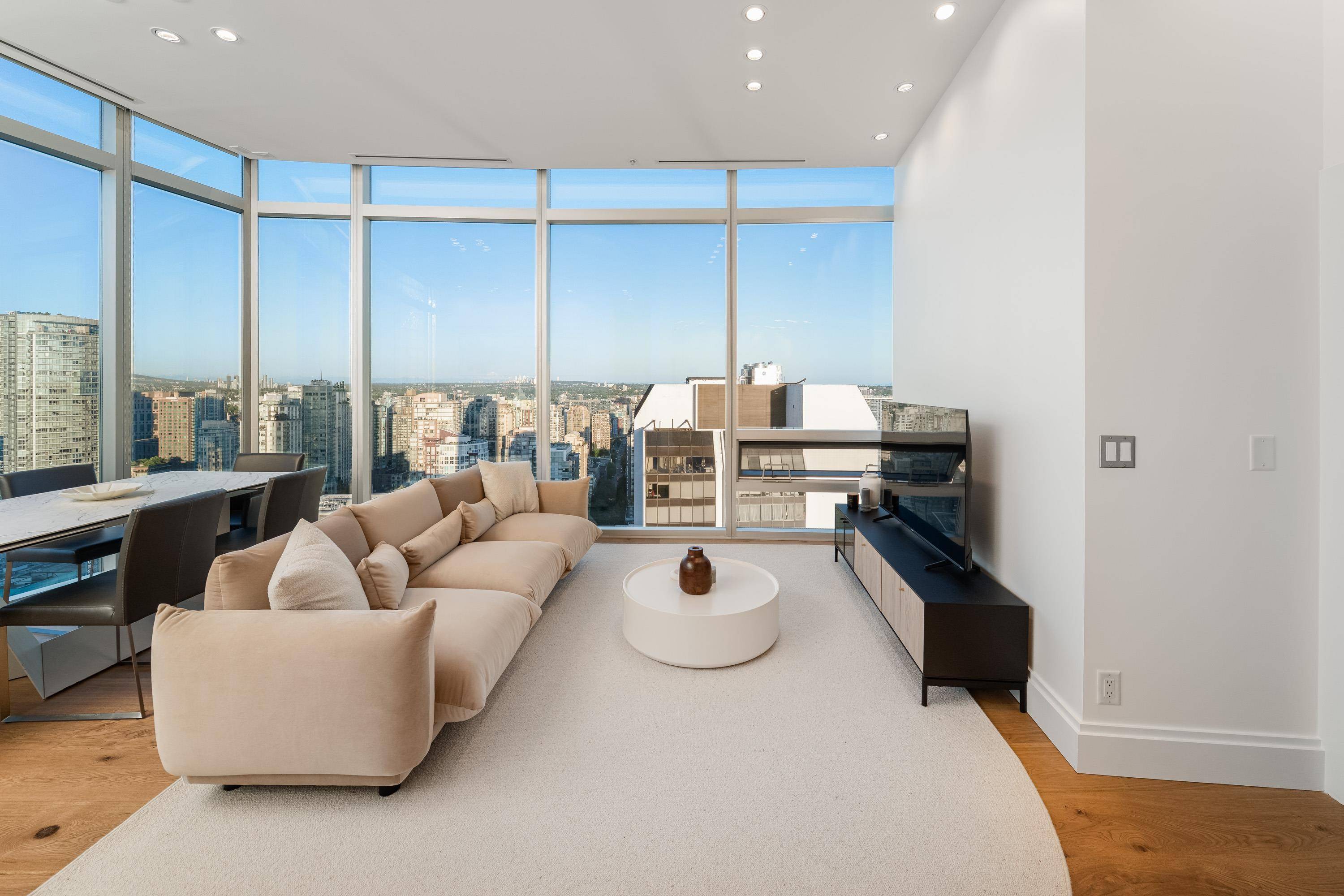 Vancouver, BC V6Z 3A7,938 Nelson ST #3104