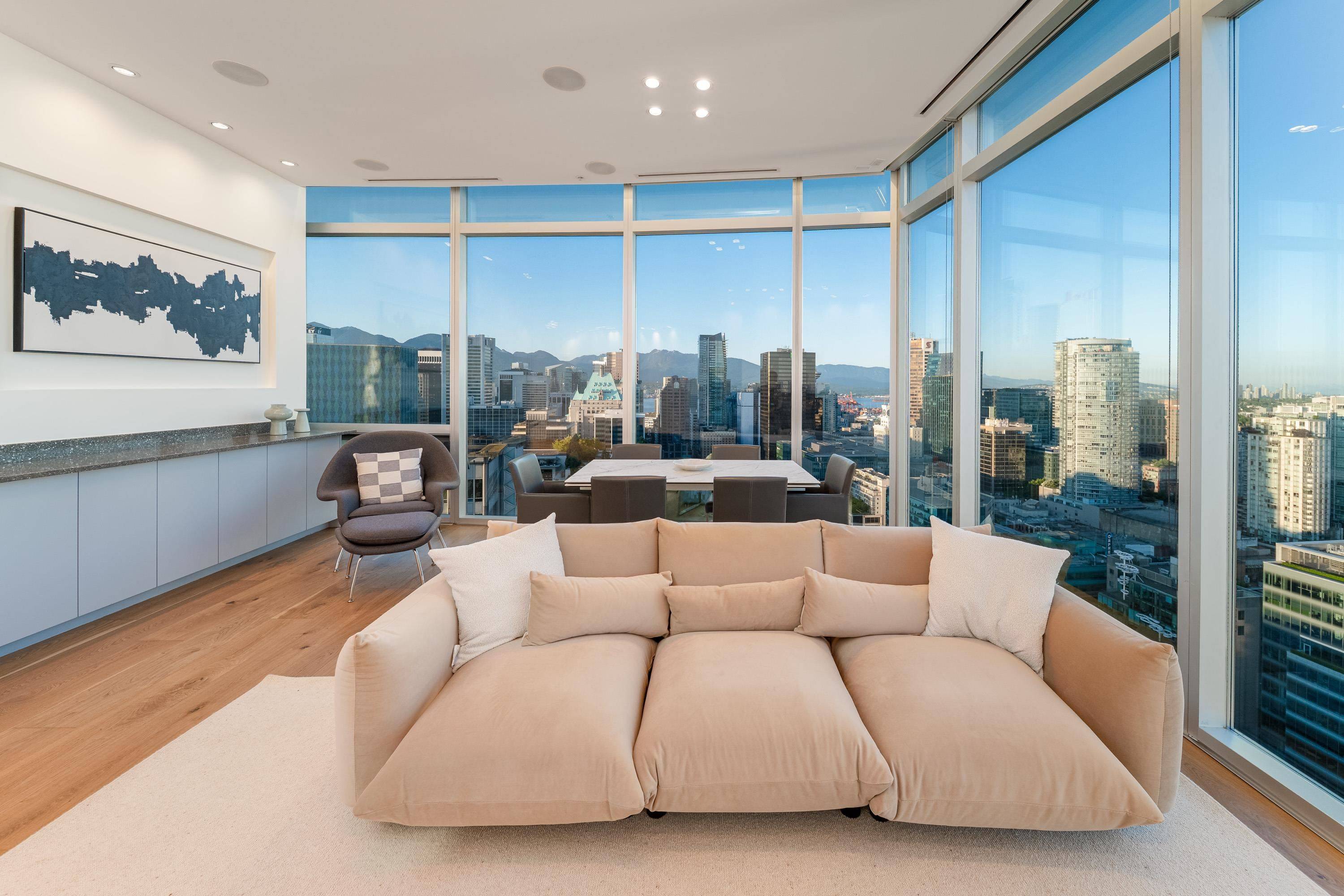 Vancouver, BC V6Z 3A7,938 Nelson ST #3104