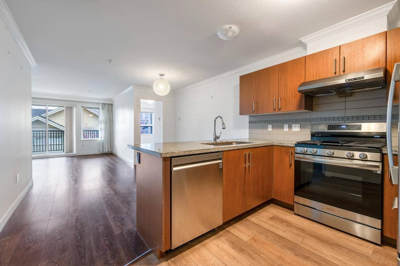 Richmond, BC V6Y 0E8,6828 Eckersley RD #332