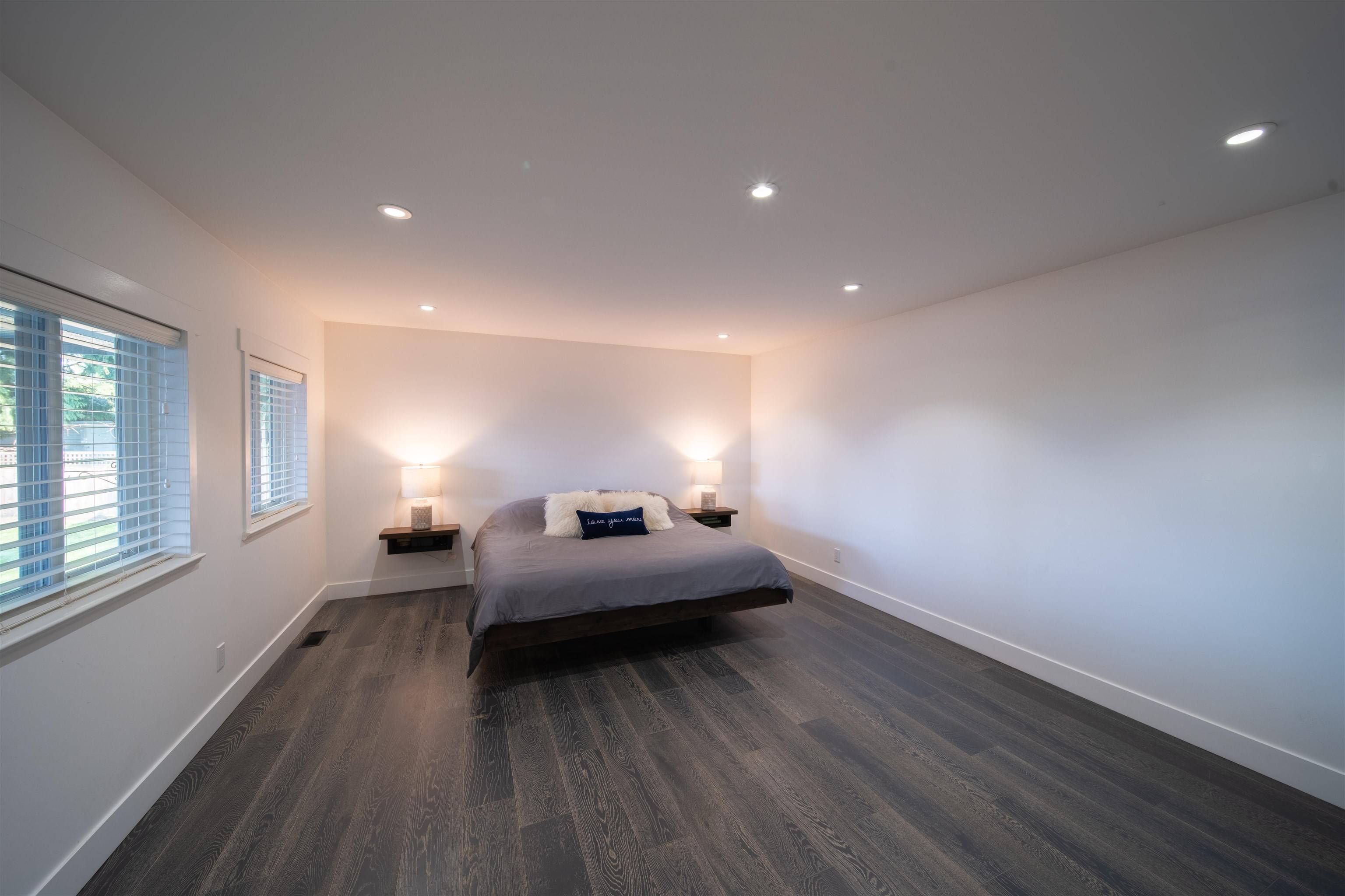 Surrey, BC V3V 3Z1,9724 115a ST