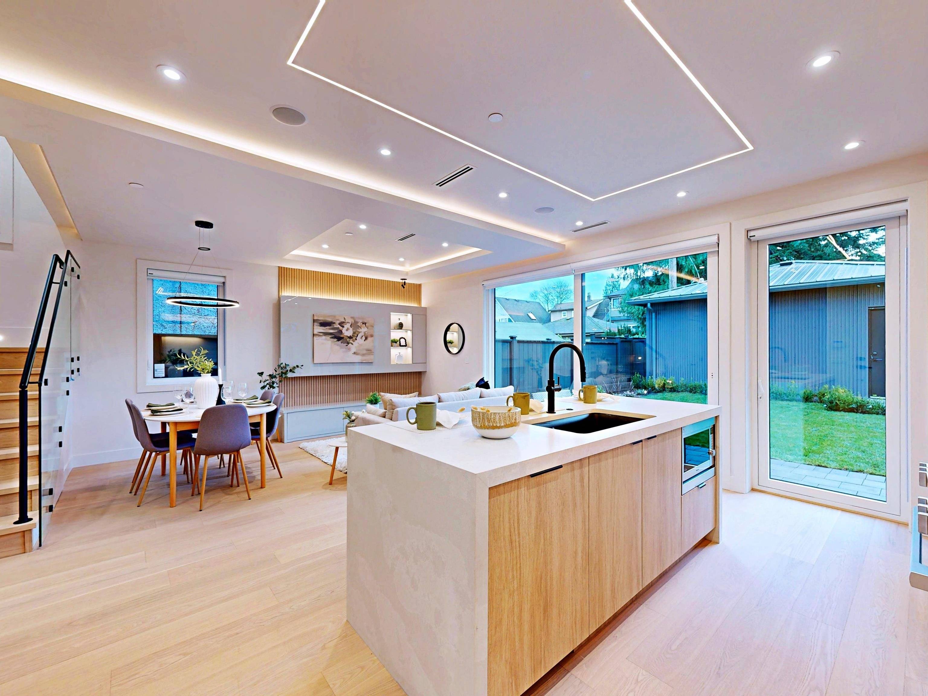 Vancouver, BC V6S 1J2,3466 W 22nd AVE #2