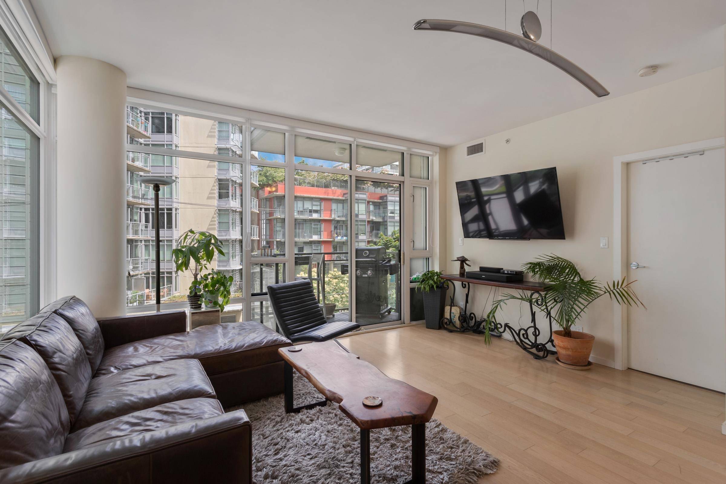 Vancouver, BC V5Y 0G8,63 W 2nd AVE #304