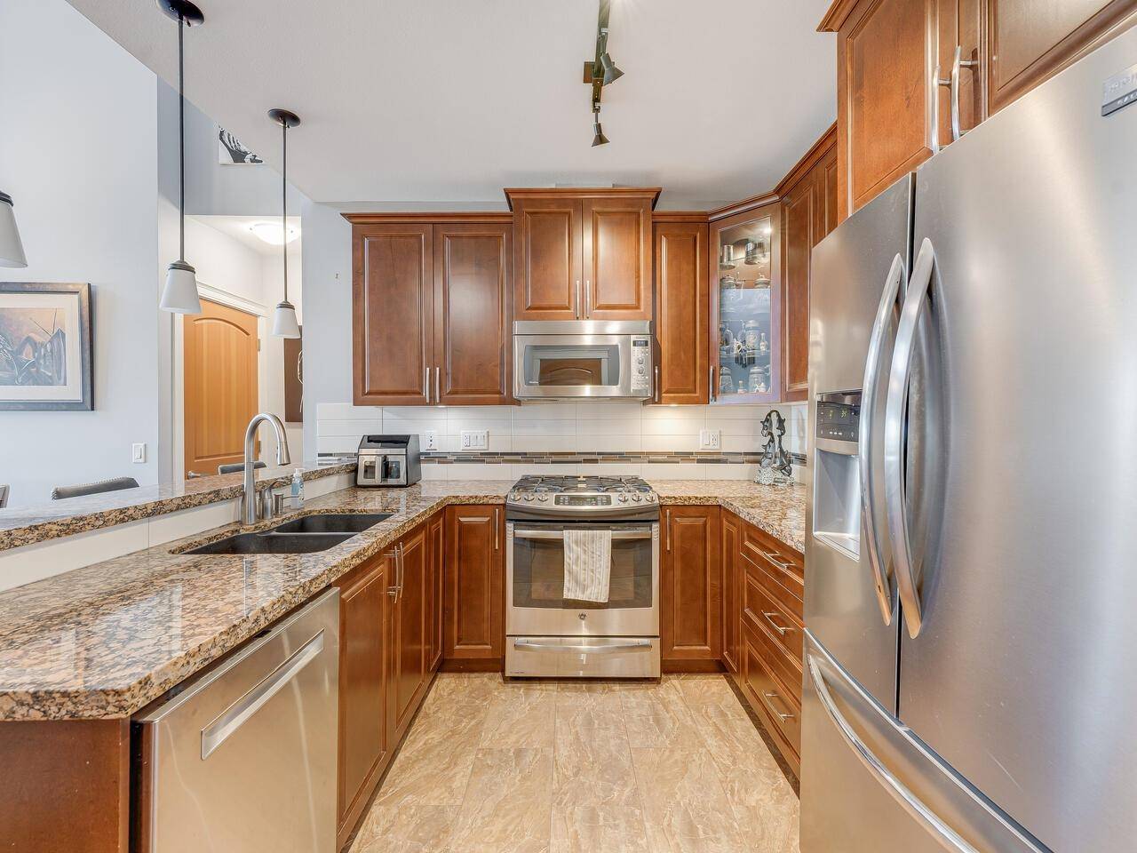Langley, BC V2Y 0P1,8067 207 ST #627