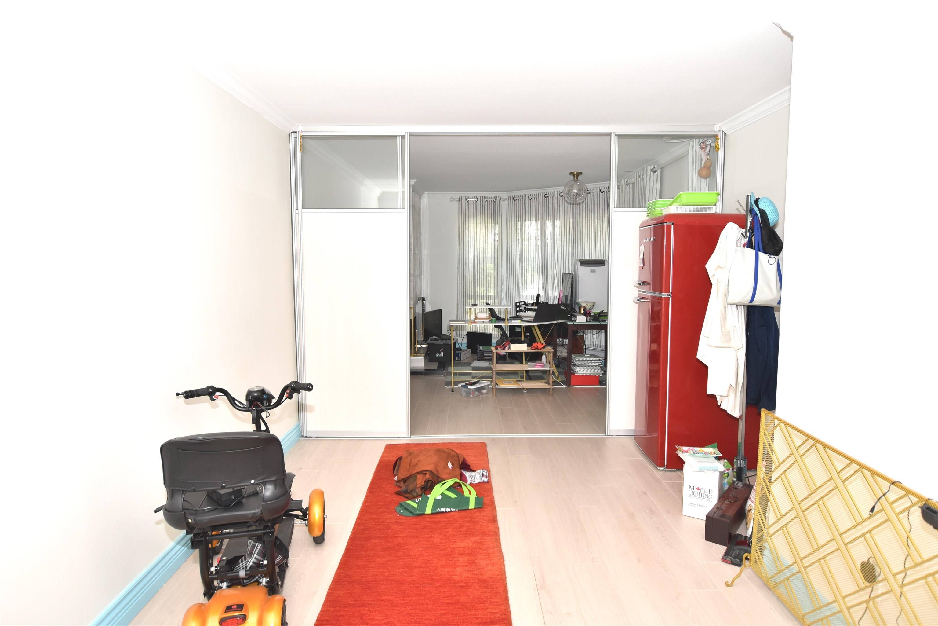 Vancouver, BC V6G 1M1,1510 Nelson ST #106