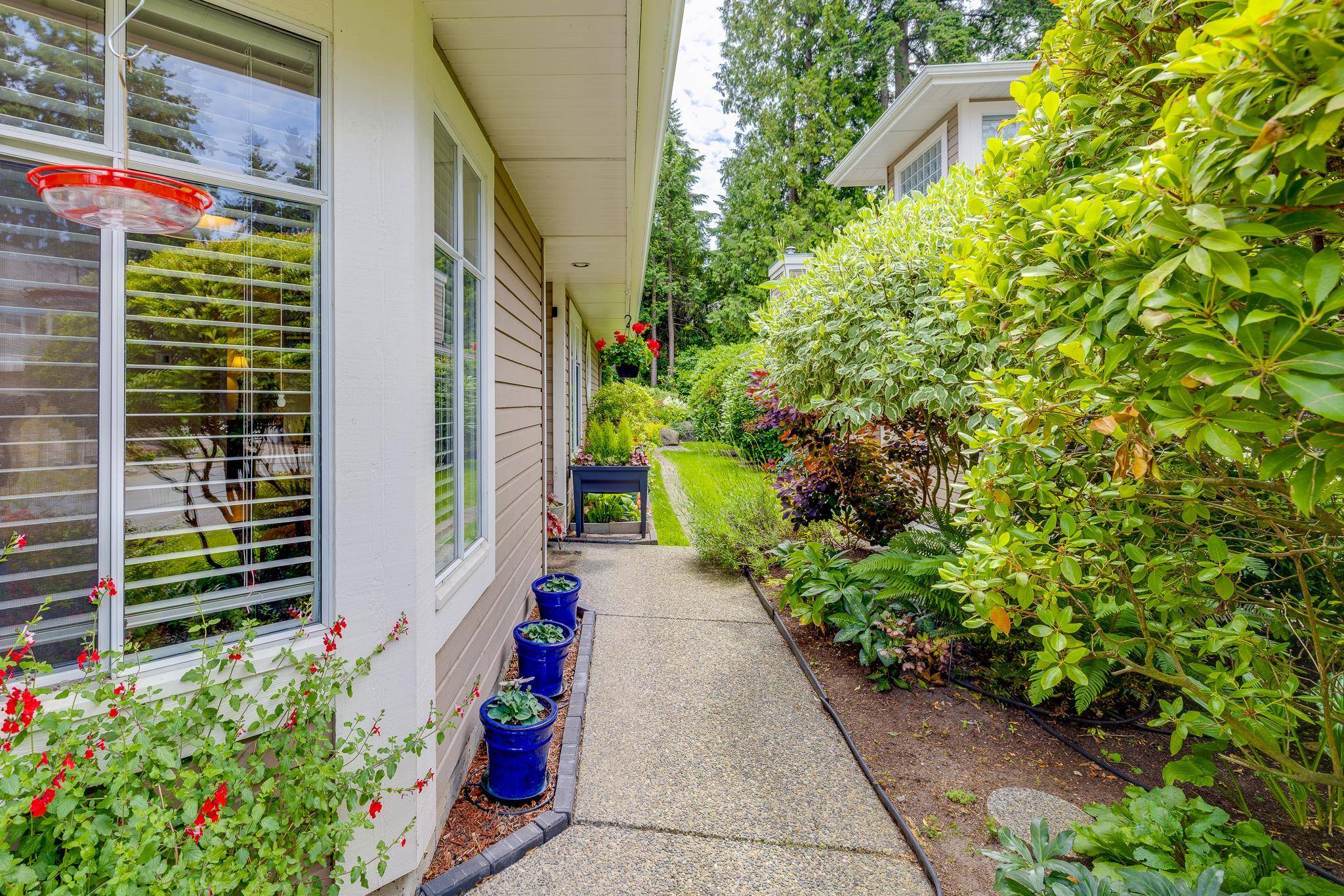 Surrey, BC V4P 1M8,2500 152 ST #80