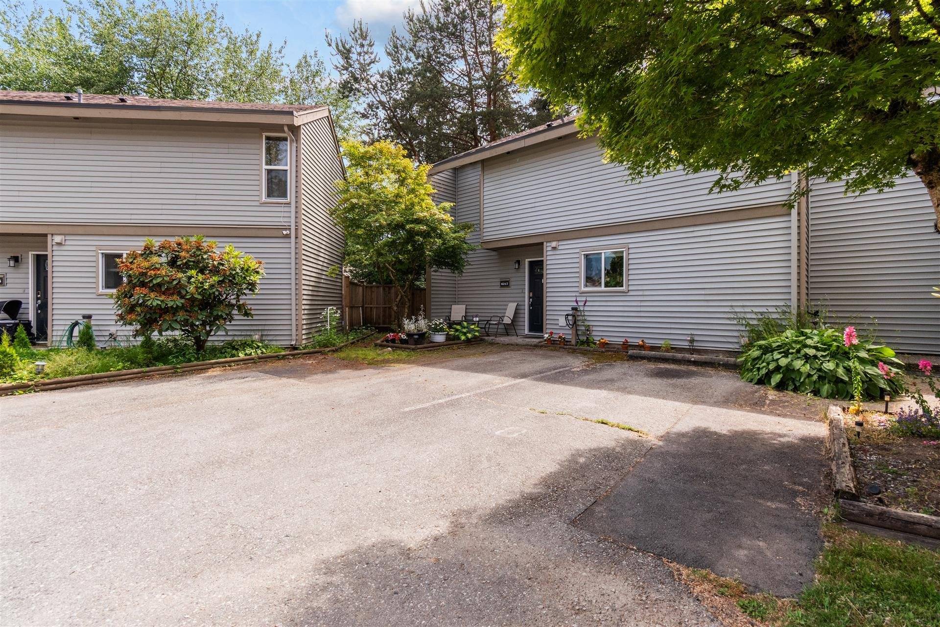 Surrey, BC V3S 5M8,6217 E Greenside DR