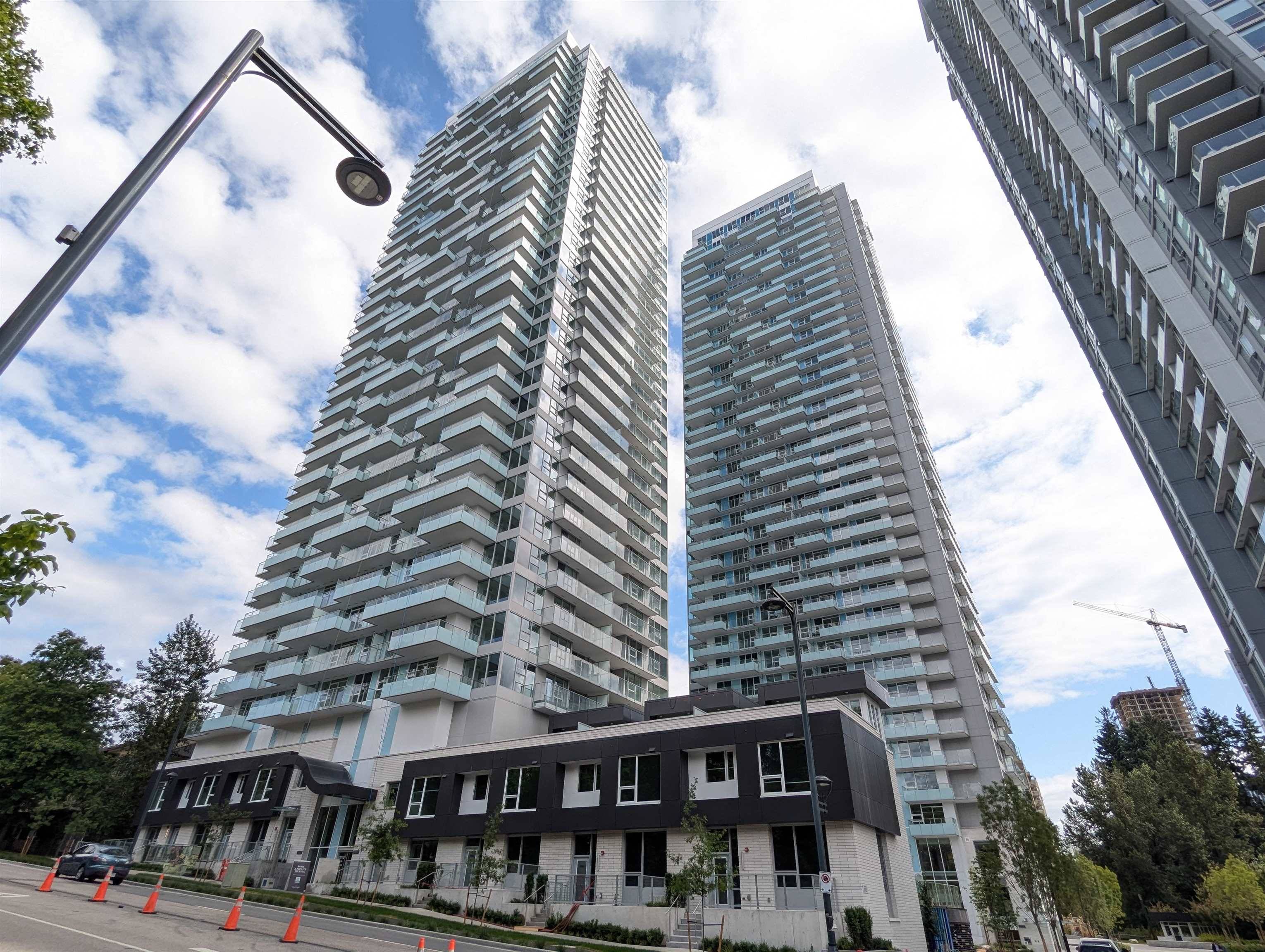 Surrey, BC V3T 0V2,13778 100 AVE #1901