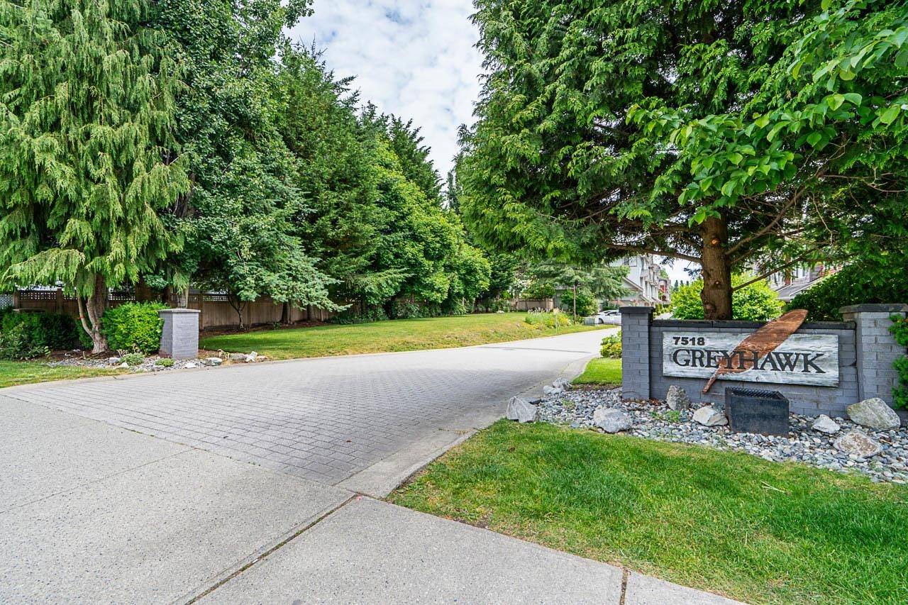 Surrey, BC V3W 1S1,7518 138 ST #35