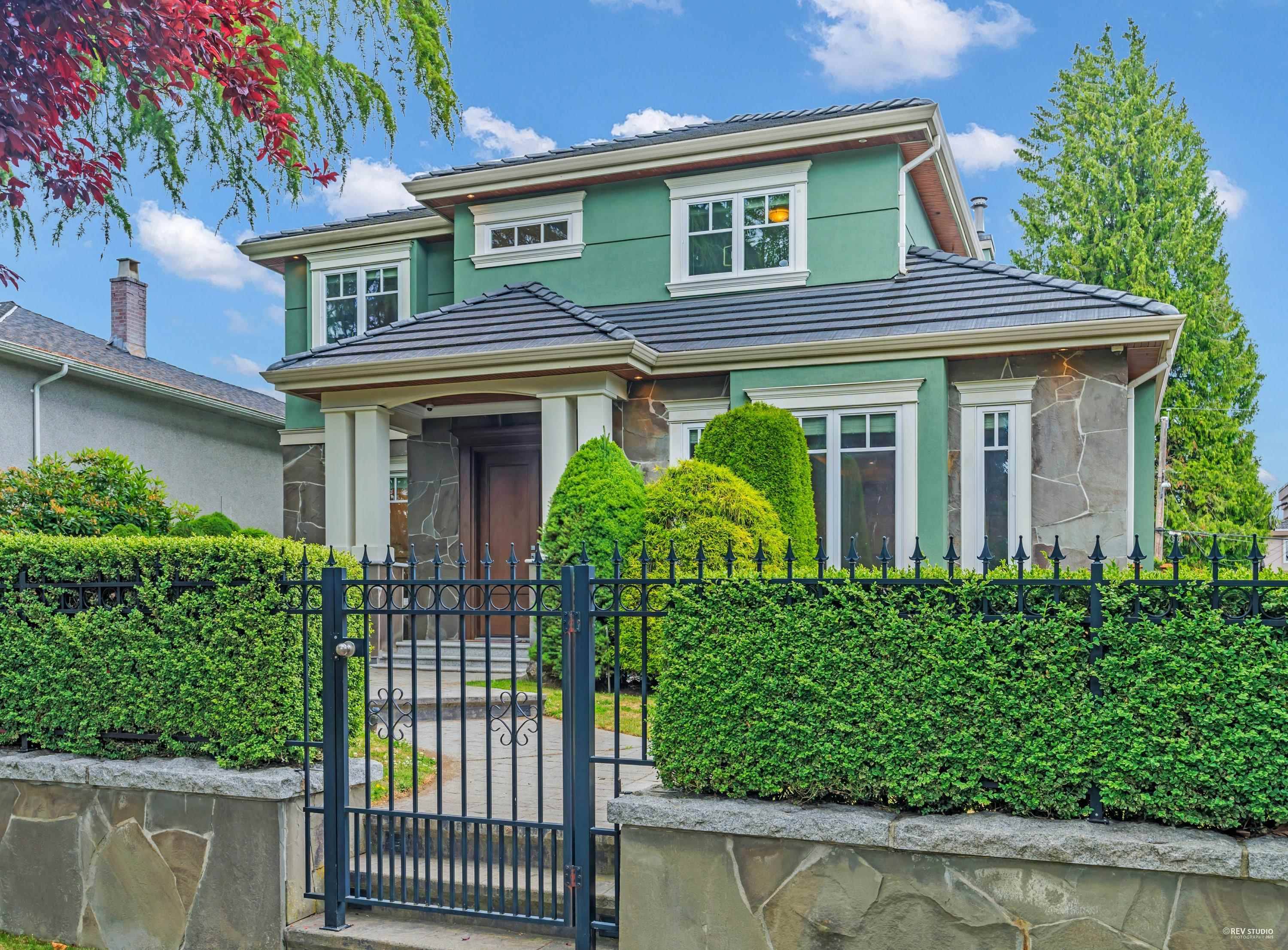 Vancouver, BC V6P 3W1,6562 Fremlin ST