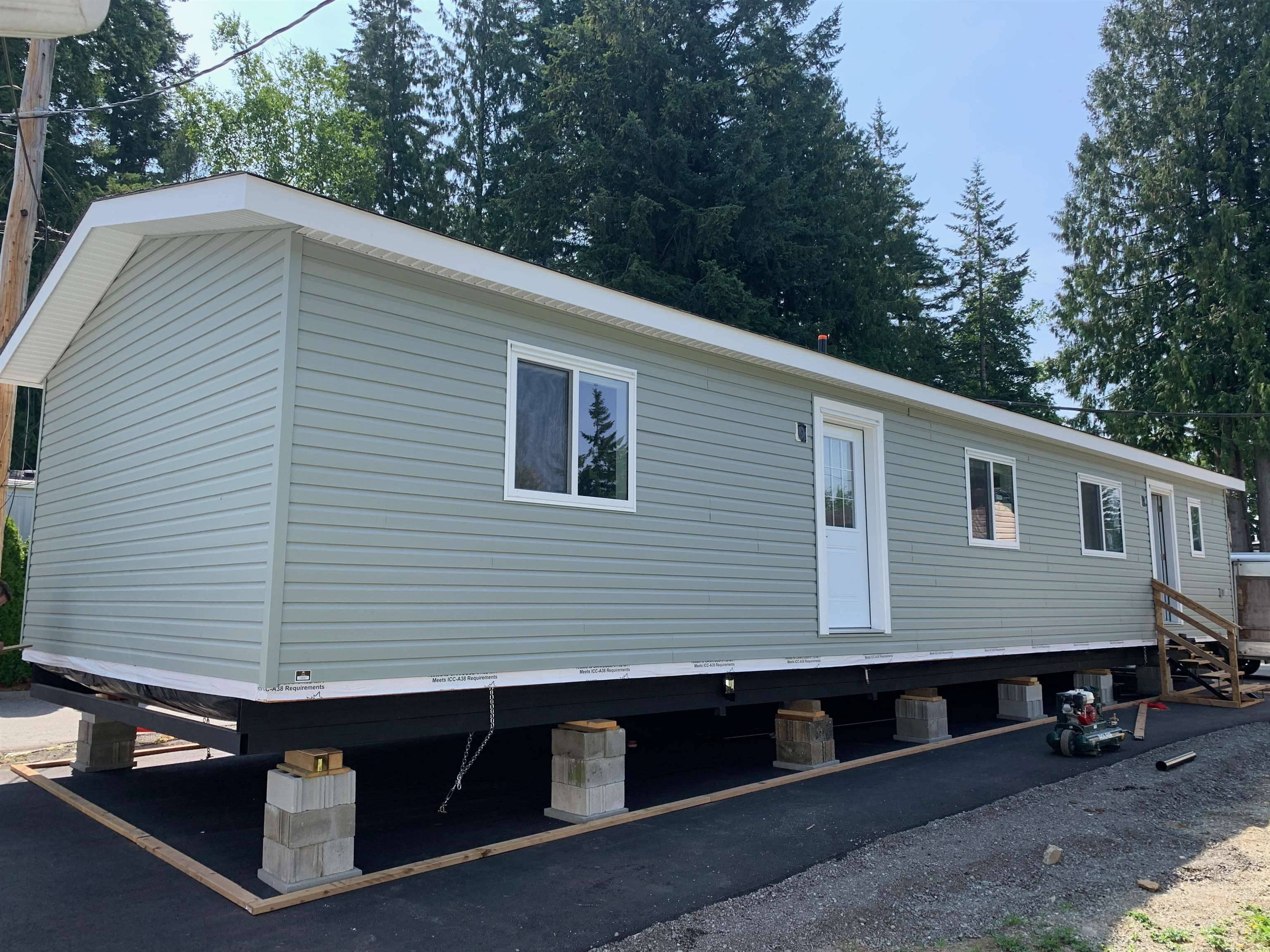 Langley, BC V2Z 1N2,24330 Fraser HWY #19