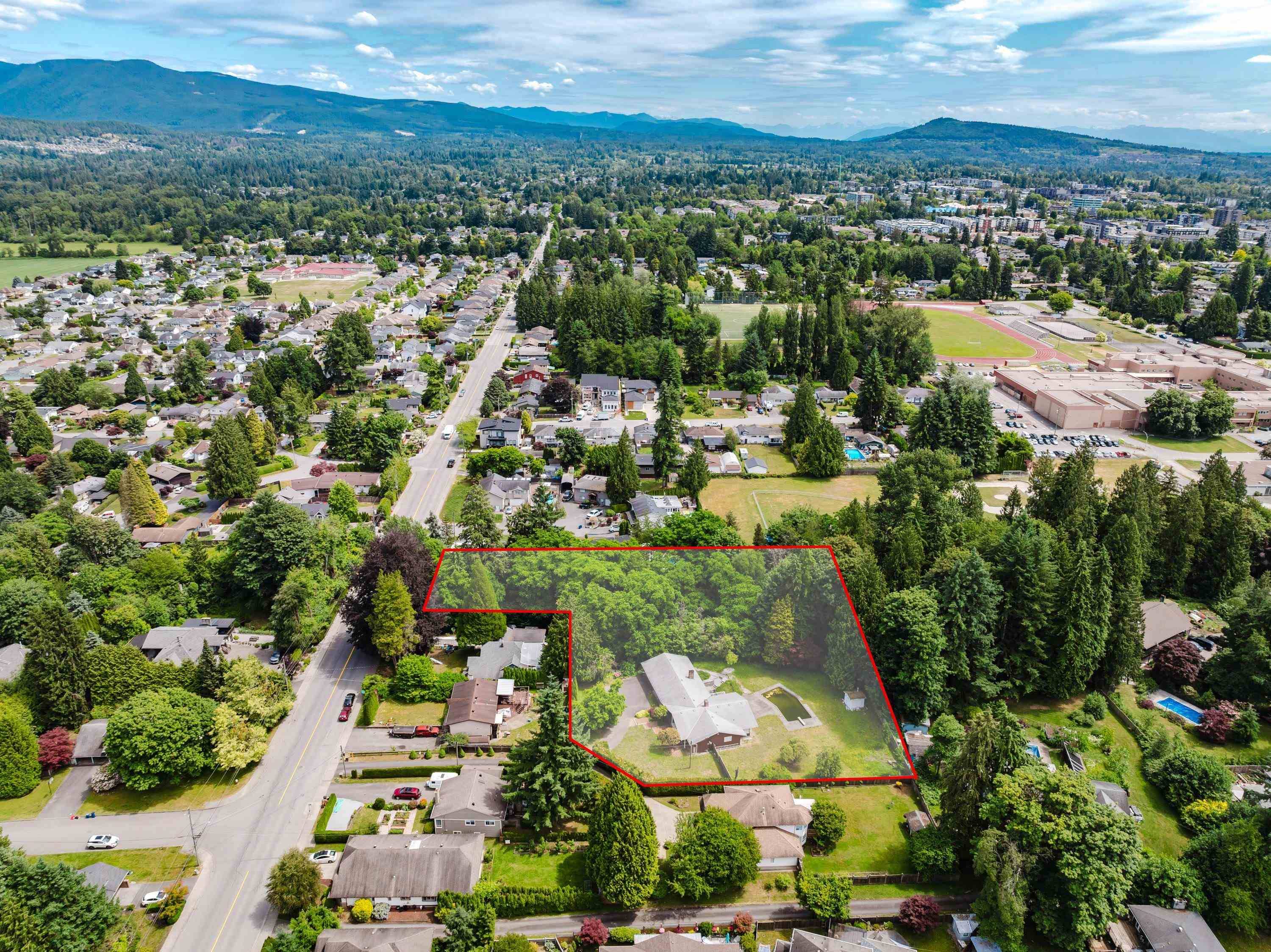 Maple Ridge, BC V2X 4H7,21764 124 AVE