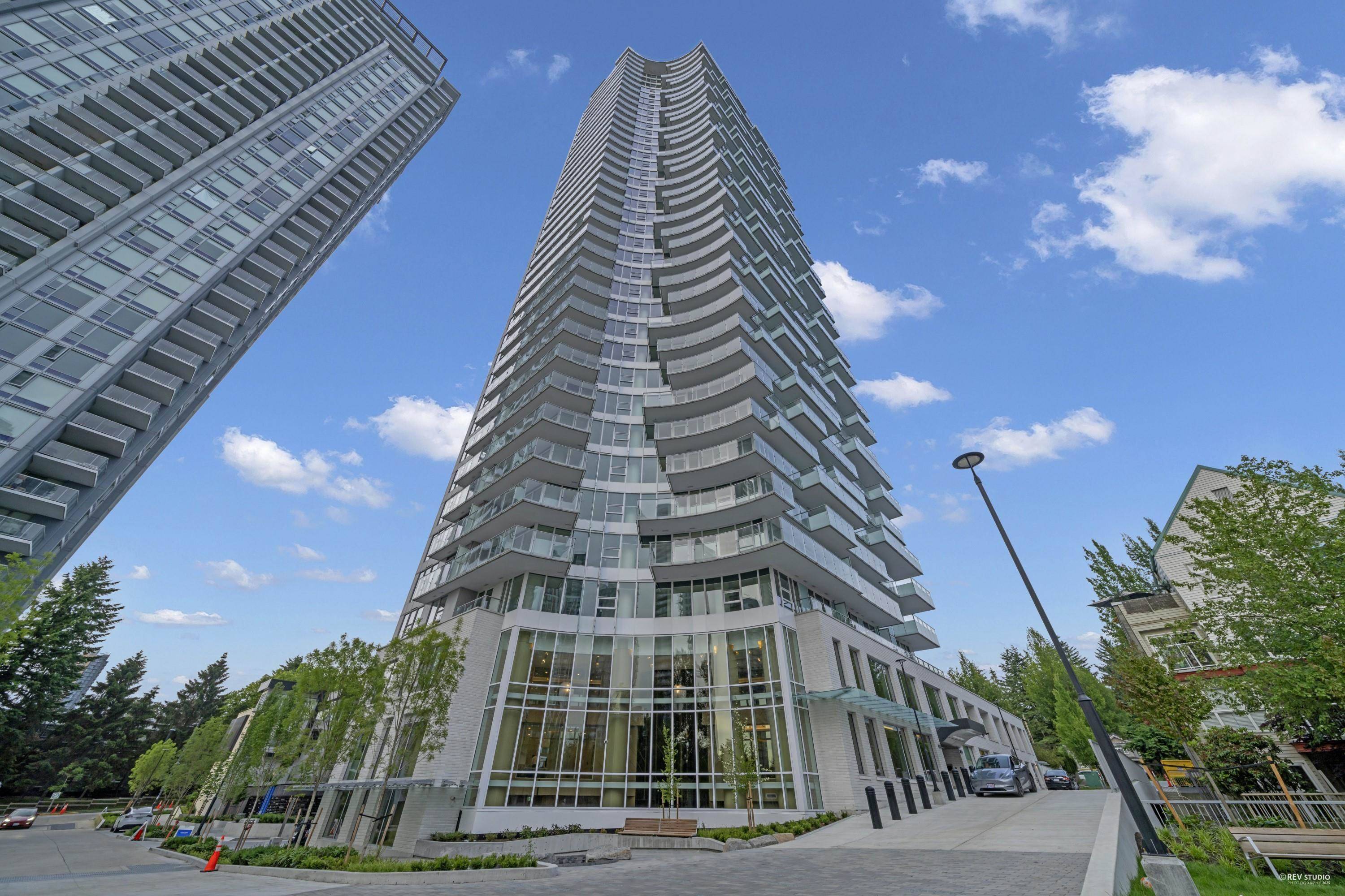 Surrey, BC V3T 5X7,13768 100 AVE #3504