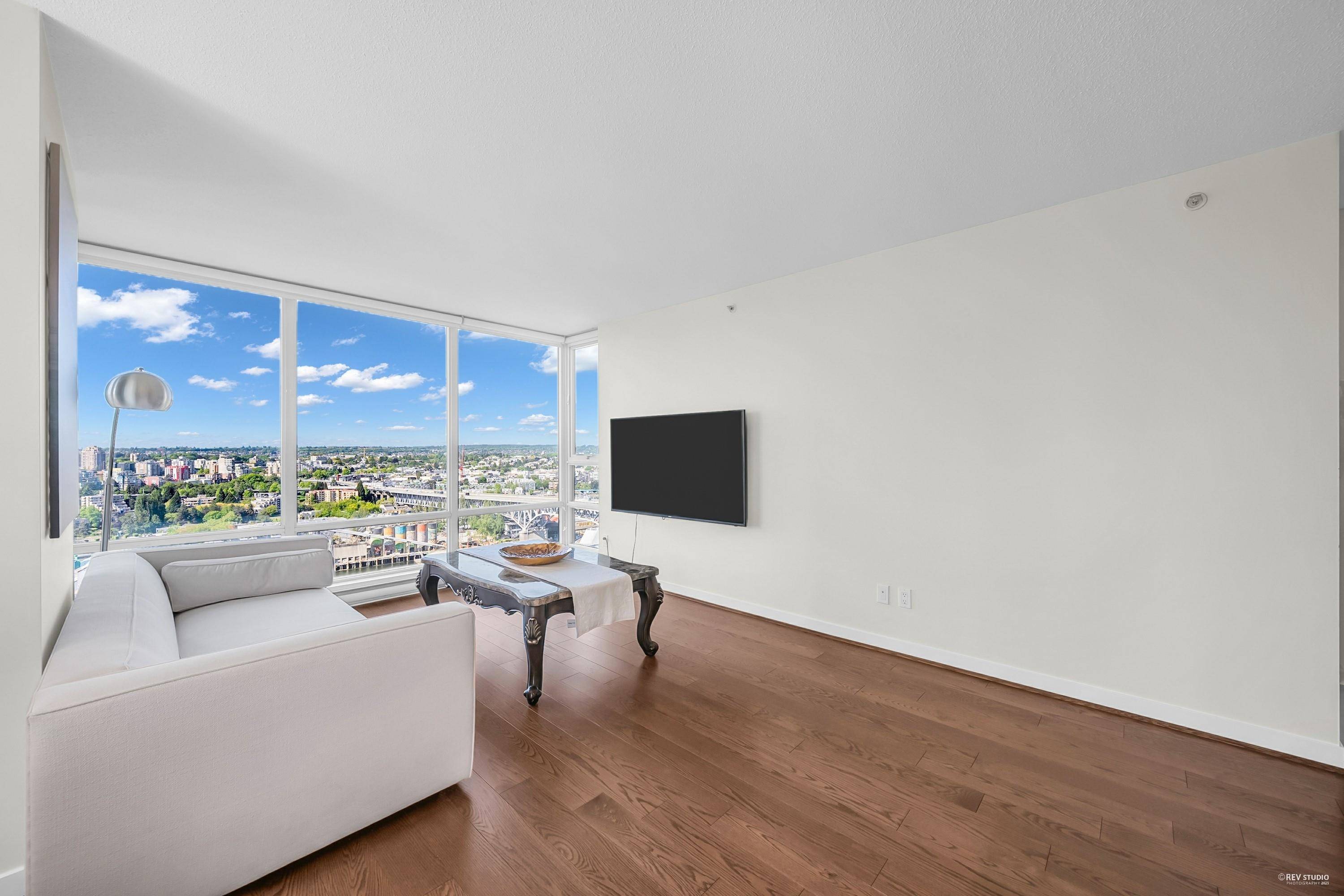 Vancouver, BC V6Z 3B8,1438 Richards ST #3002