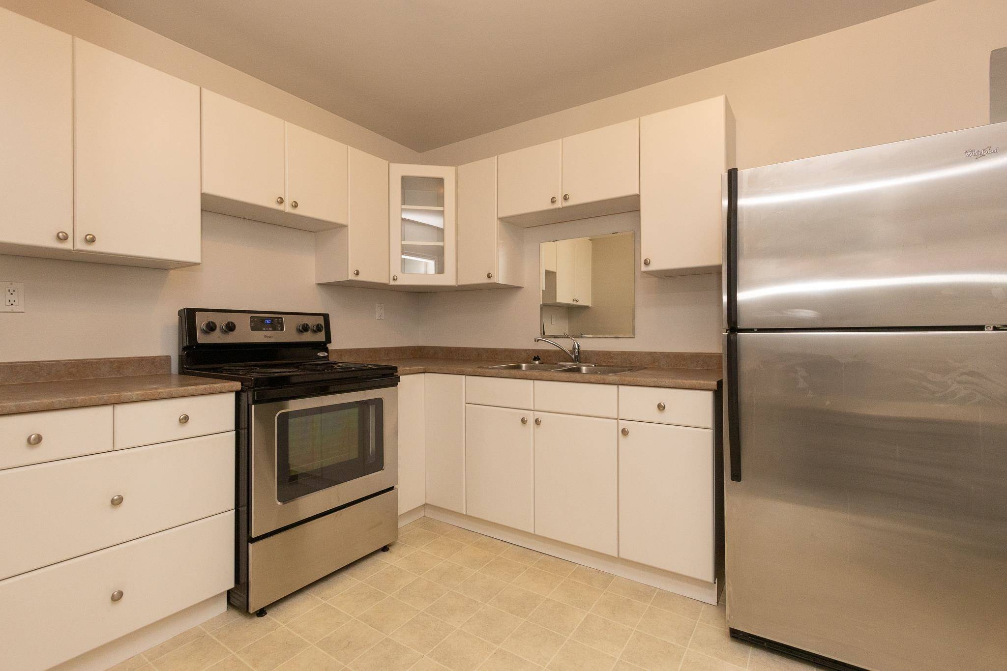 Burnaby, BC V3N 2L8,8481 12 AVE